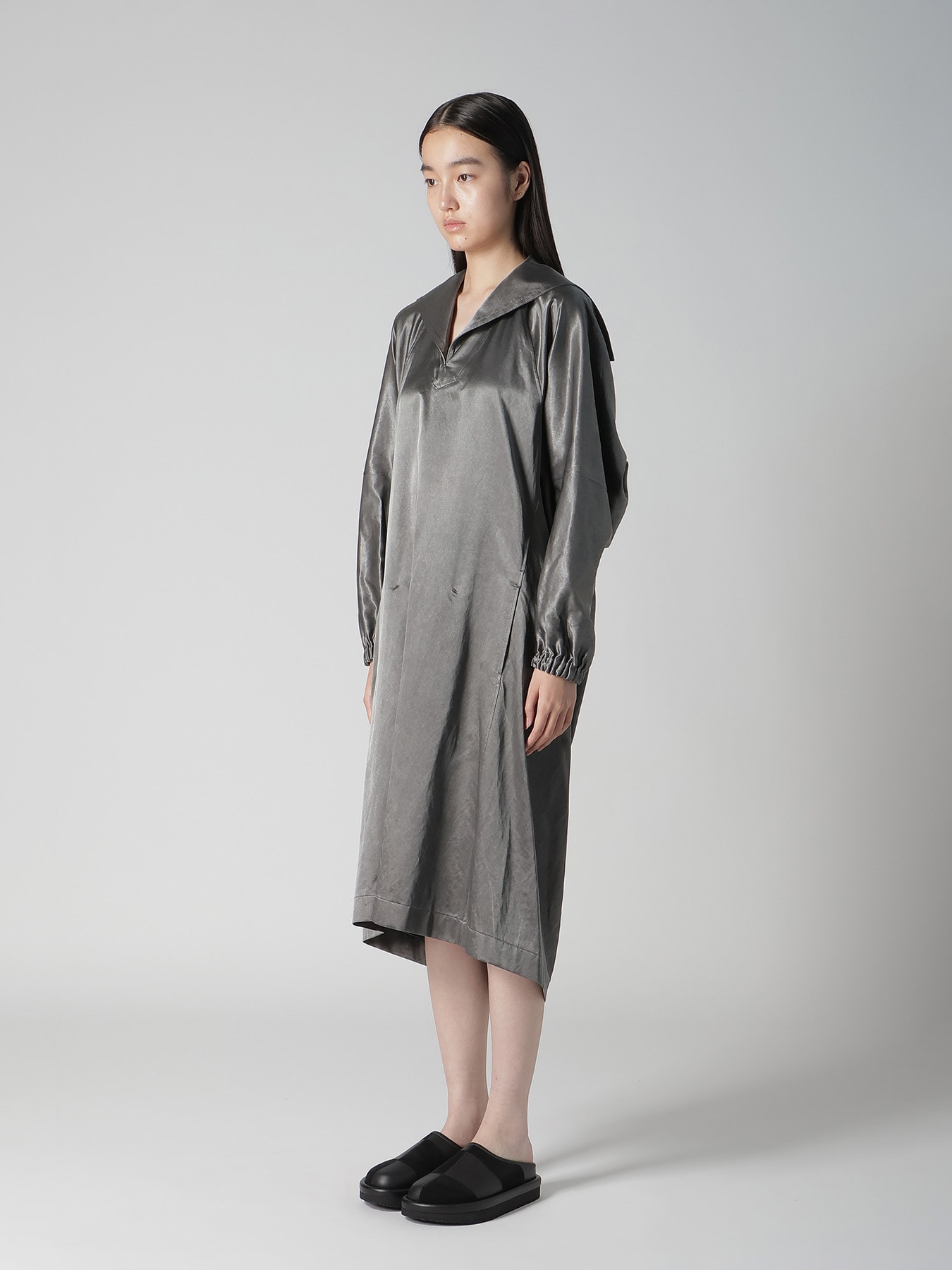 BLEACH SATIN SAILOR COLLAR DRESS