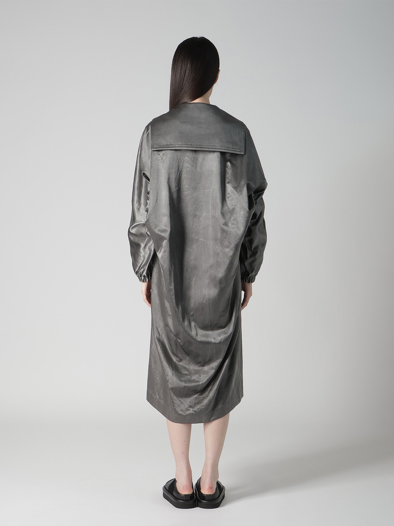 BLEACH SATIN SAILOR COLLAR DRESS