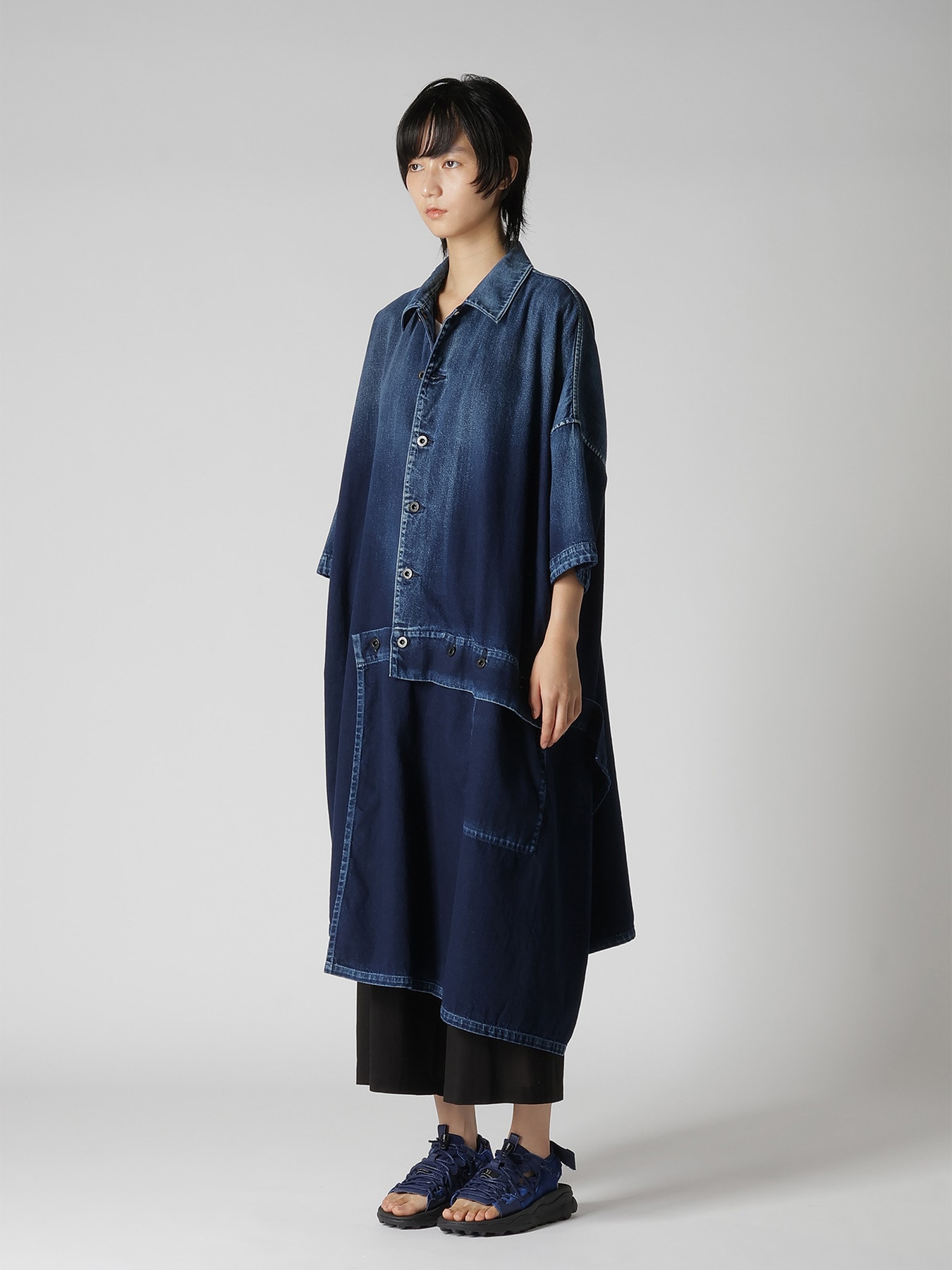 8OZ SPOTTED DENIM SHORT-SLEEVE DRESS