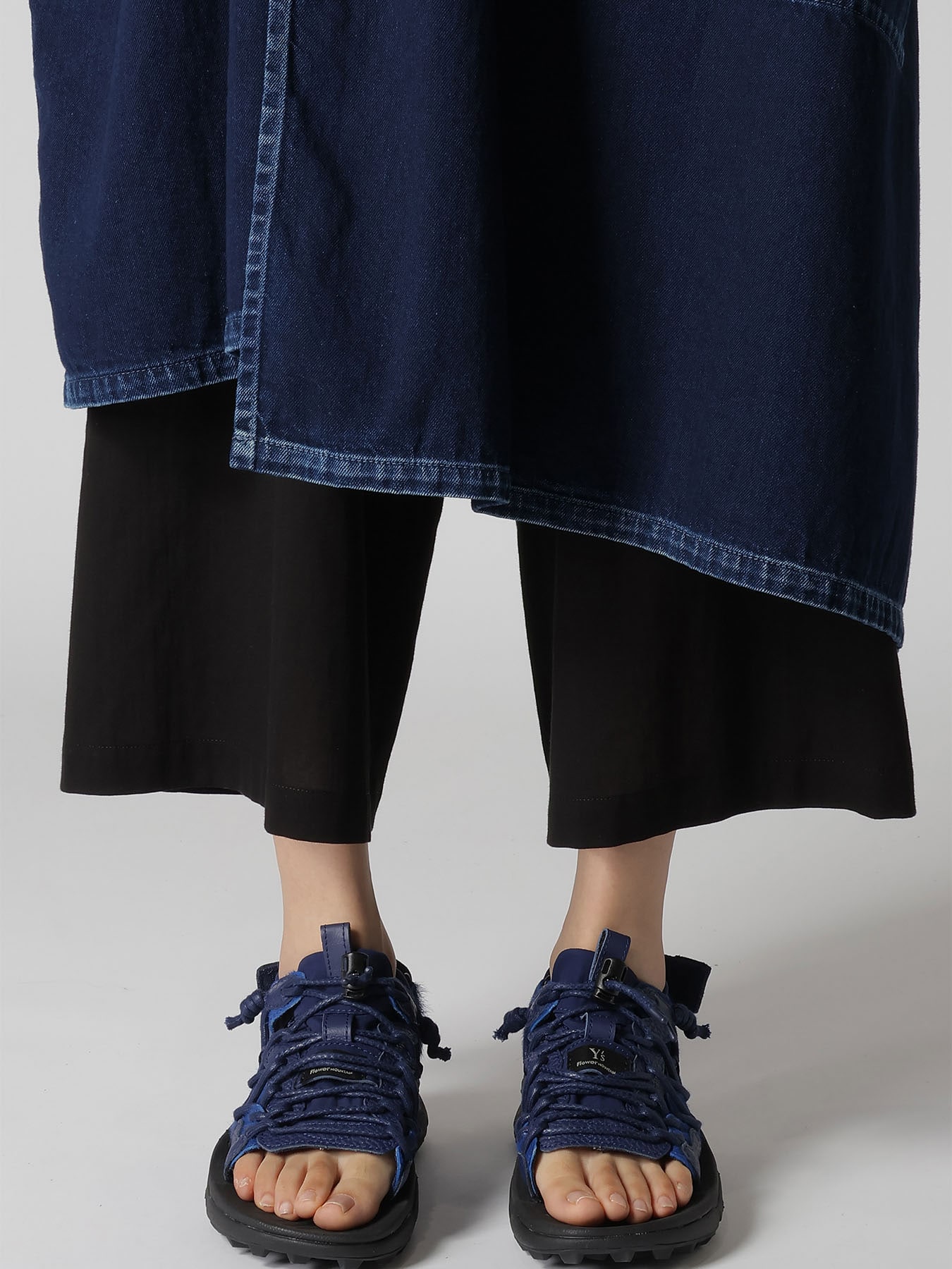 8OZ SPOTTED DENIM SHORT-SLEEVE DRESS