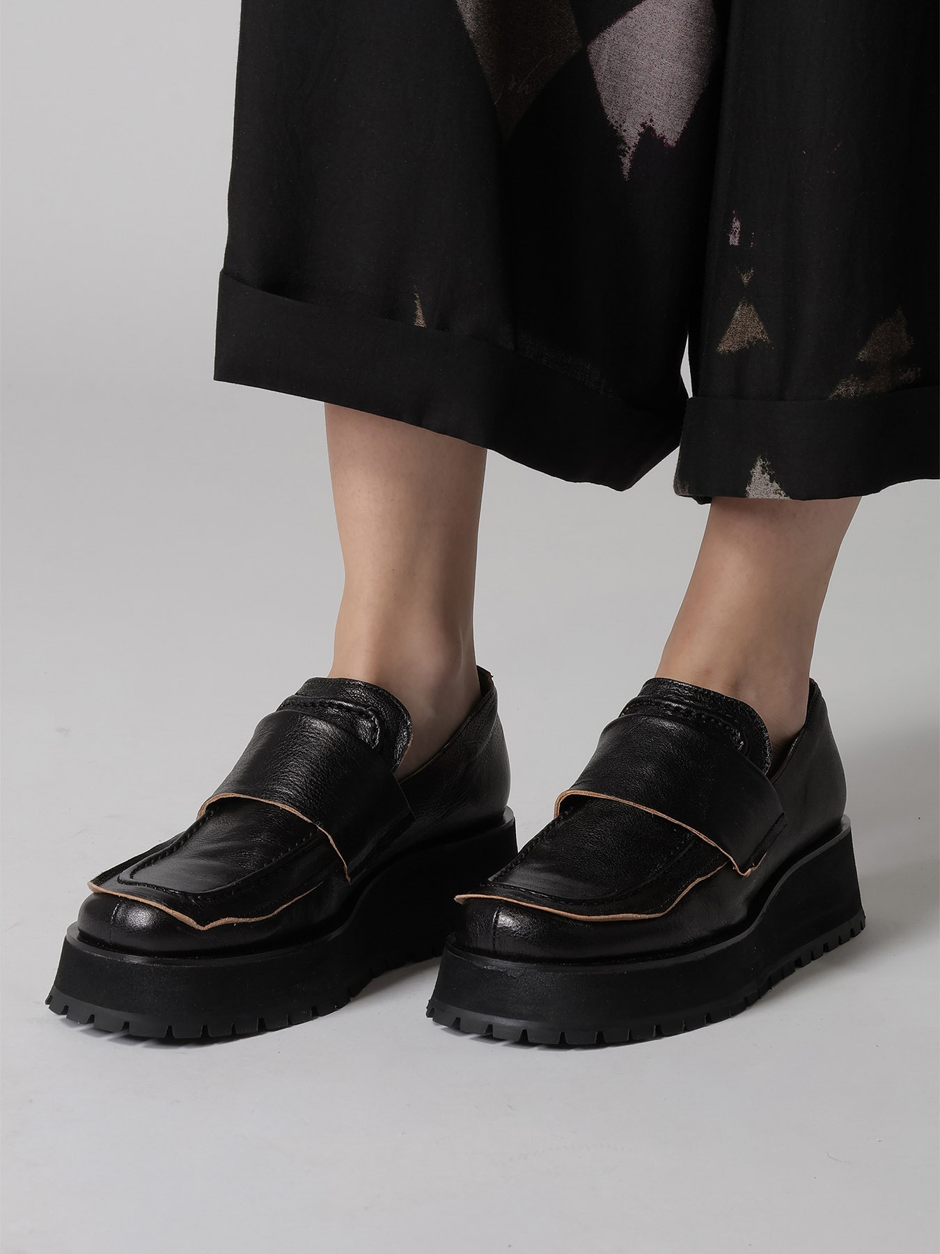 SURFACE-DYED SOFT TAN LEATHER 2 WAY LOAFERS