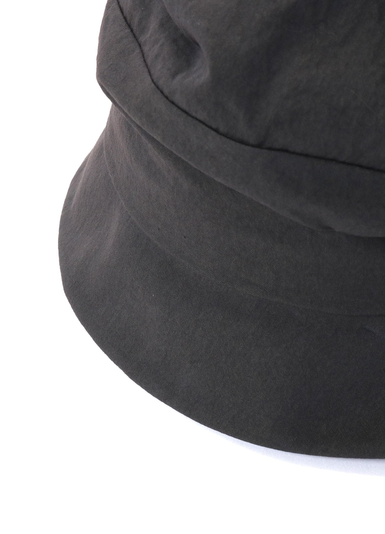C/NY GABARDINE SQUARE TUCK HAT