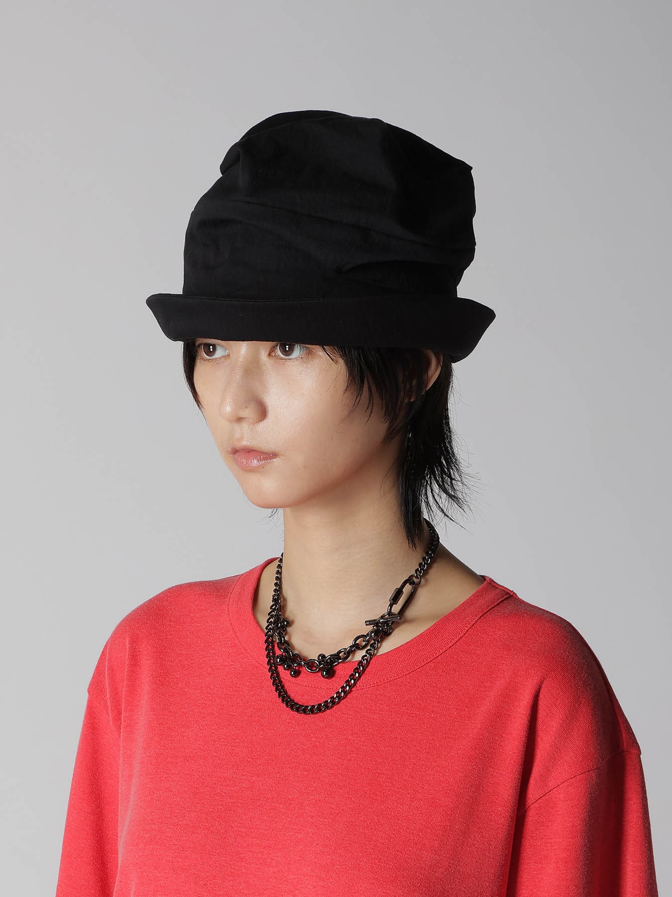 C/NY GABARDINE SQUARE TUCK HAT
