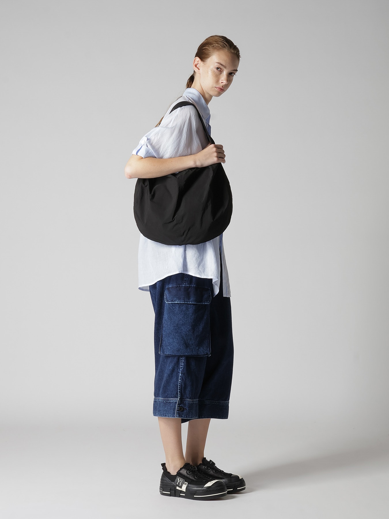 NY/ JET TAFFETA GYOZA BAG