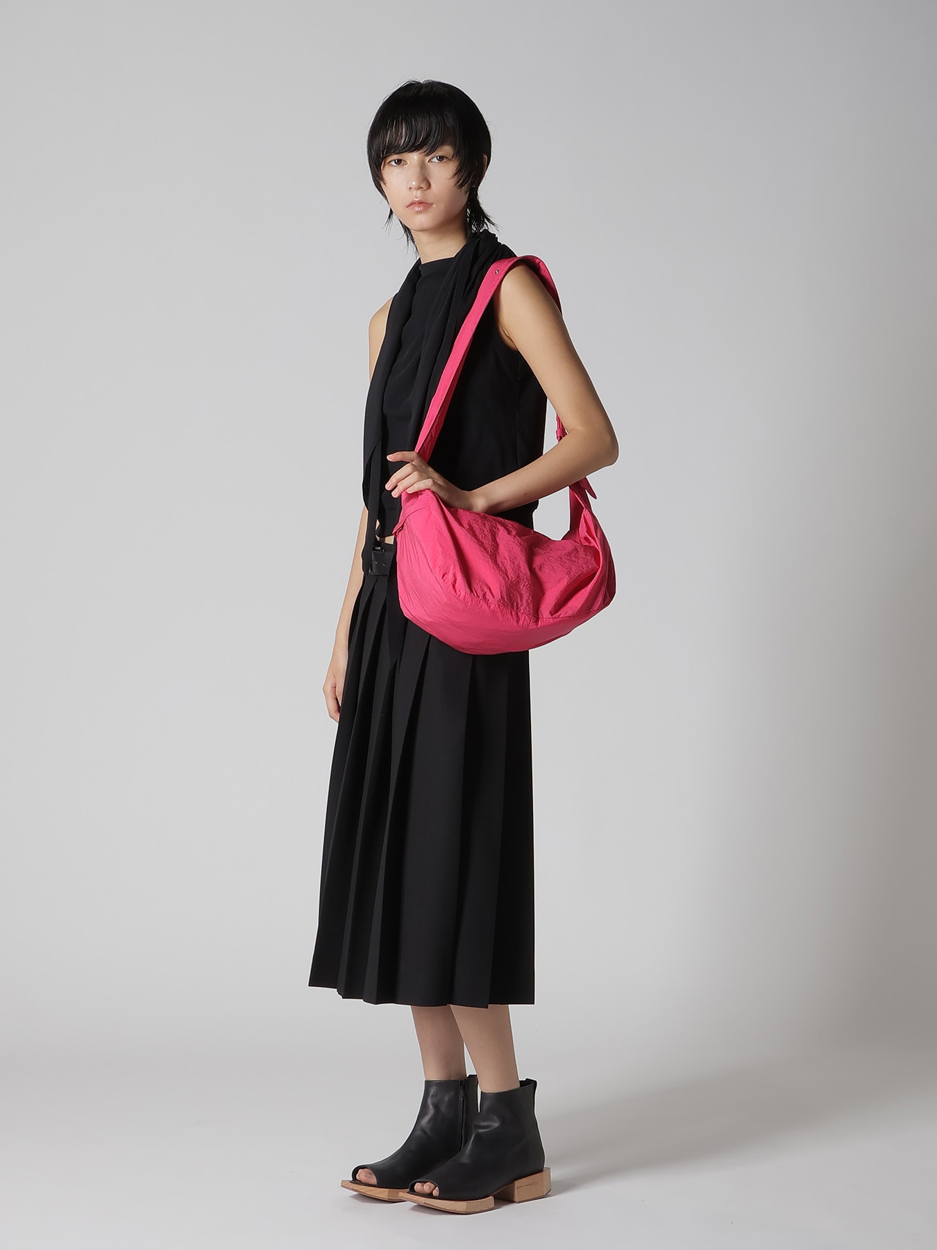 NY/ JET TAFFETA BOX SHOULDER BAG