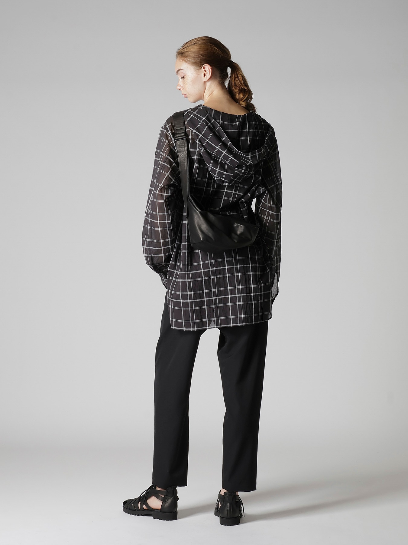 WATER DYED SOFT LEATHER TUCK SHOULDER BAG S