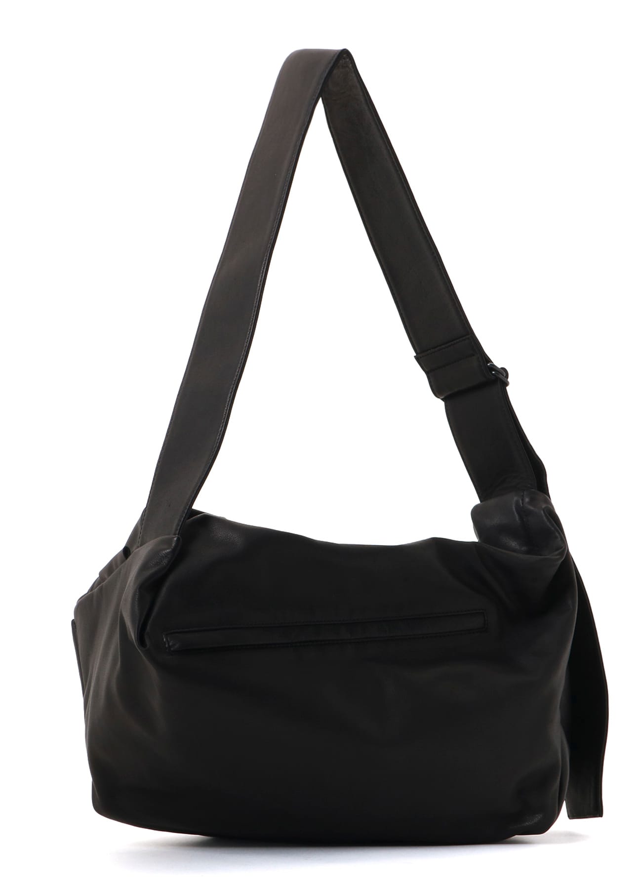 WATER DYED SOFT LEATHER TUCK SHOULDER BAG L