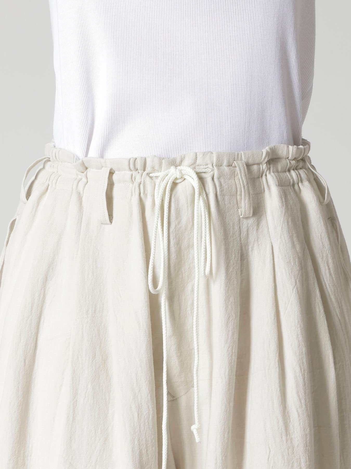 C/LI VIYELLA FANAGE 3 TUCK HALF PANTS