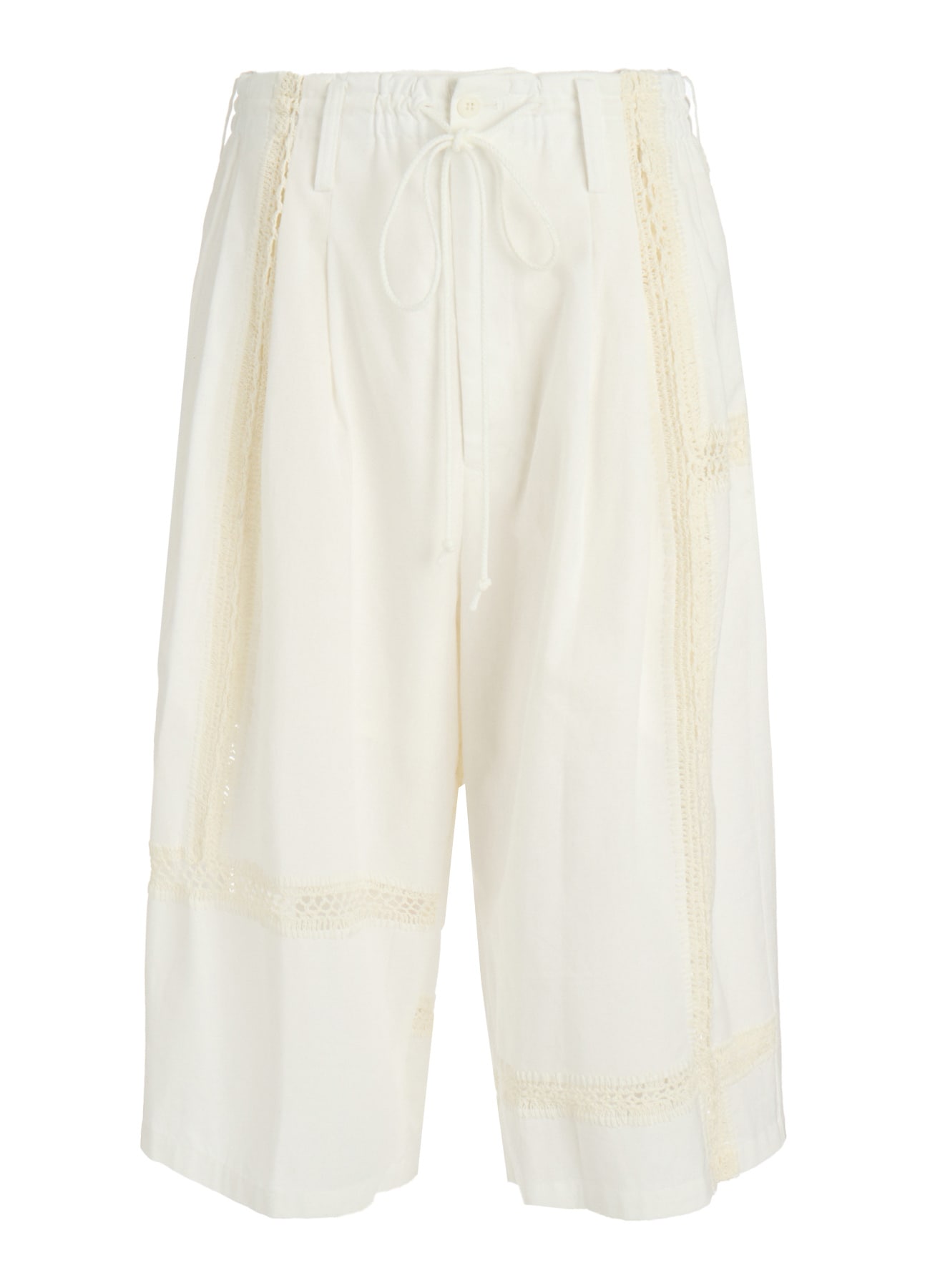 COTTON CROCHET PATCHWORK 3 TUCK HALF PANTS