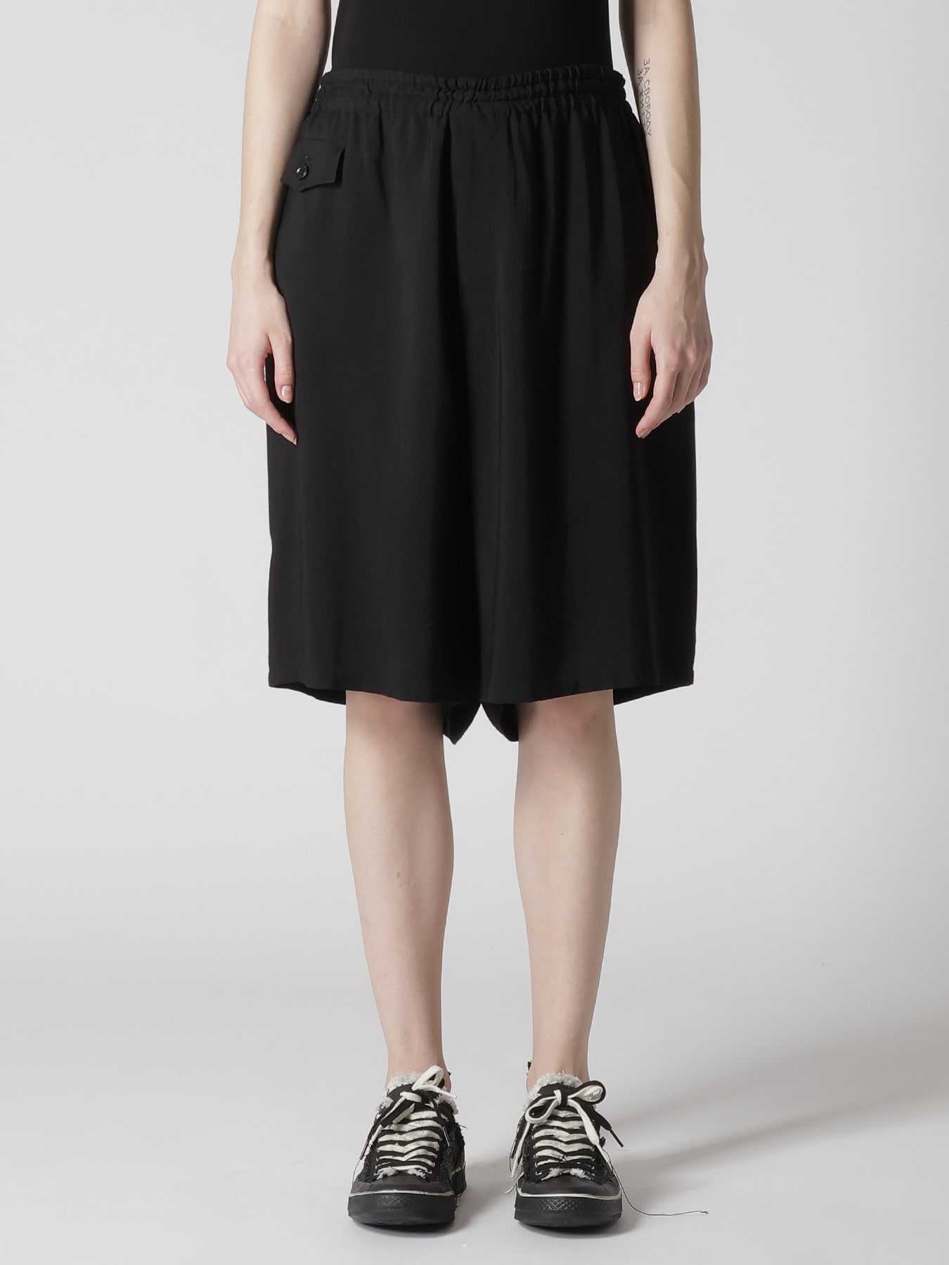 CU/RY HARD TWIST SERGE SHORT PANTS