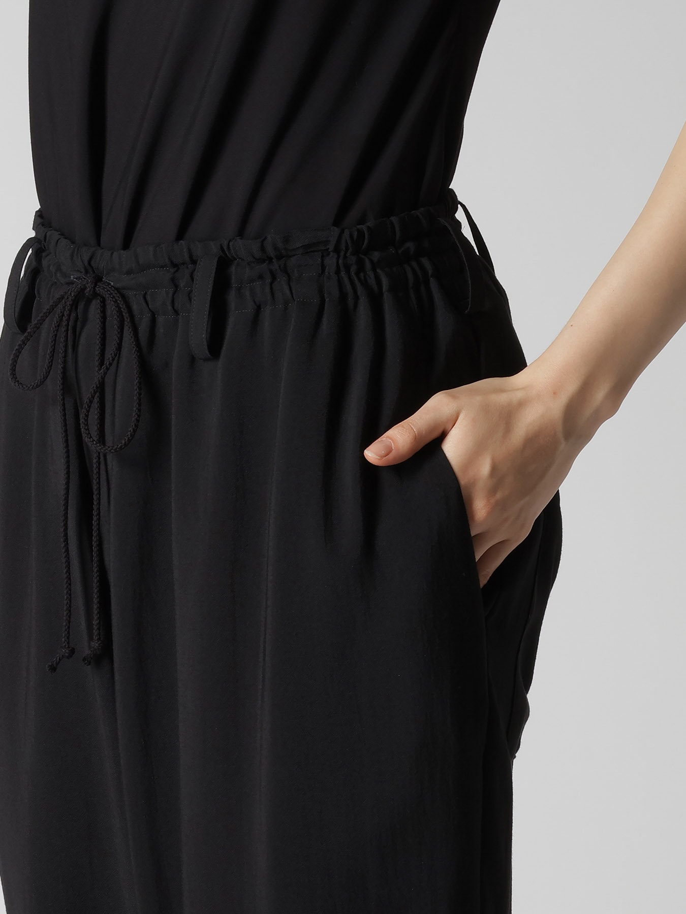 CU/RY HARD TWIST SERGE RIB HEM PANTS