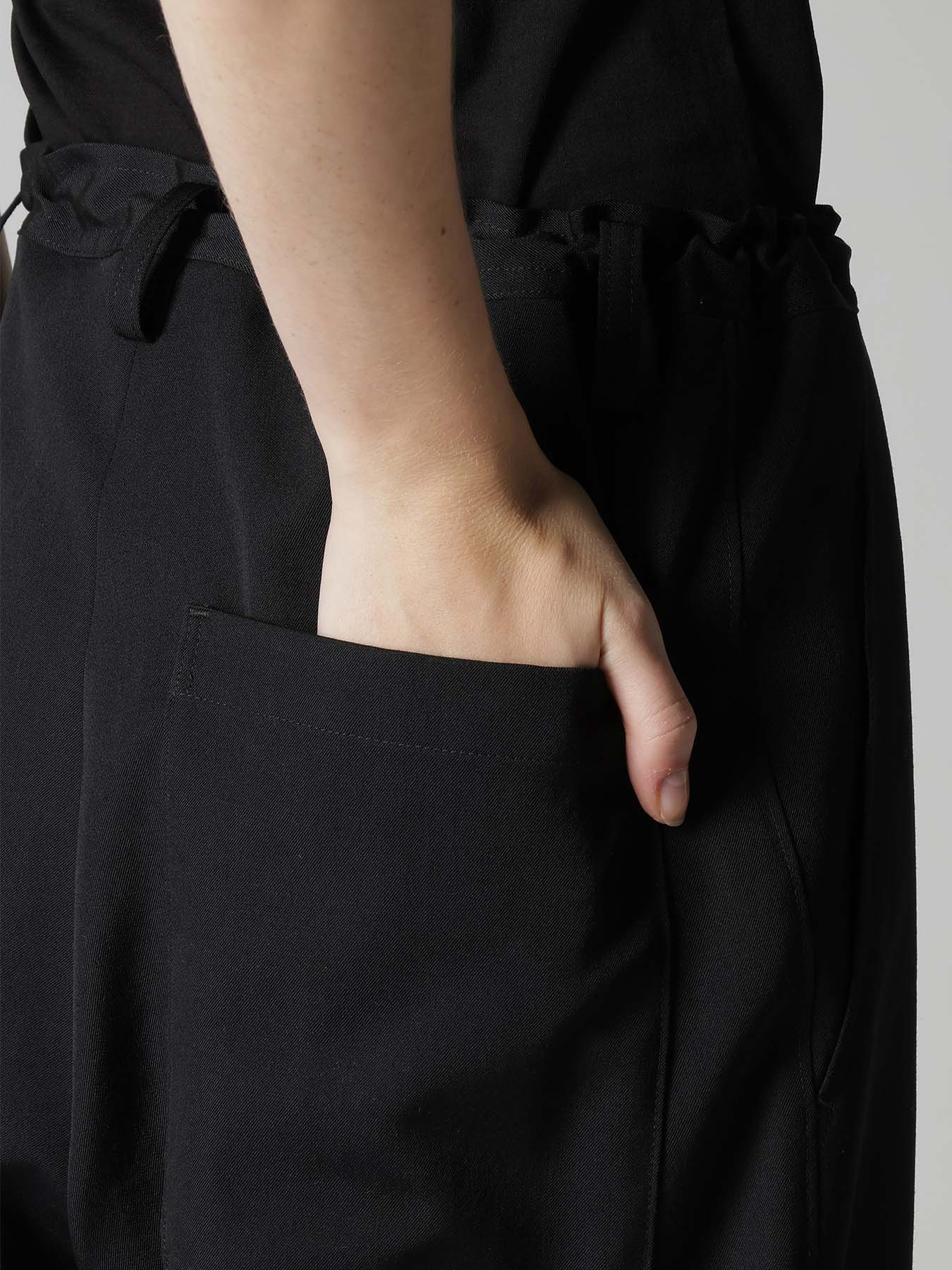 WOOL GABARDINE TAPERED PANTS