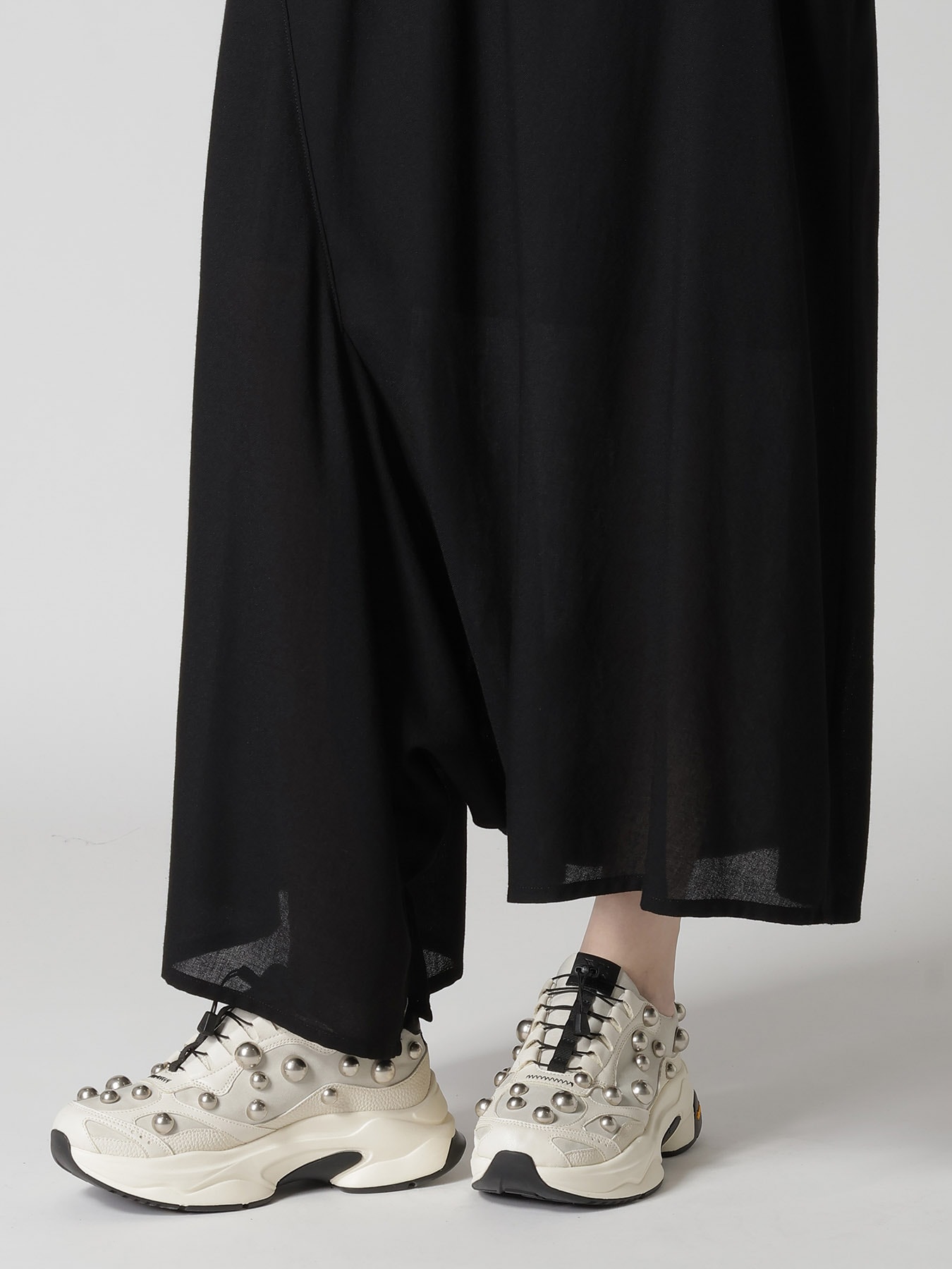 RY/NY GAUZE ASYMMETRIC PANTS WITH GUSSET