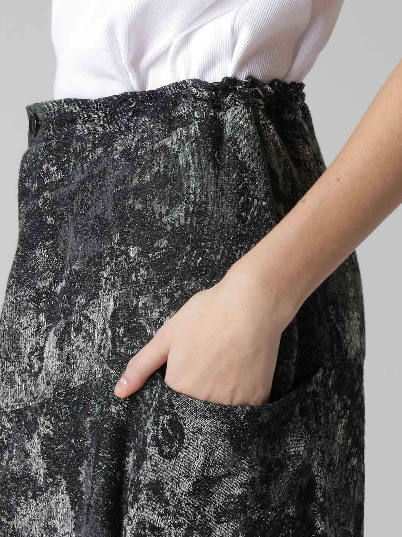 RUG PATTERN JACQUAR ASYMMETERIC PANTS