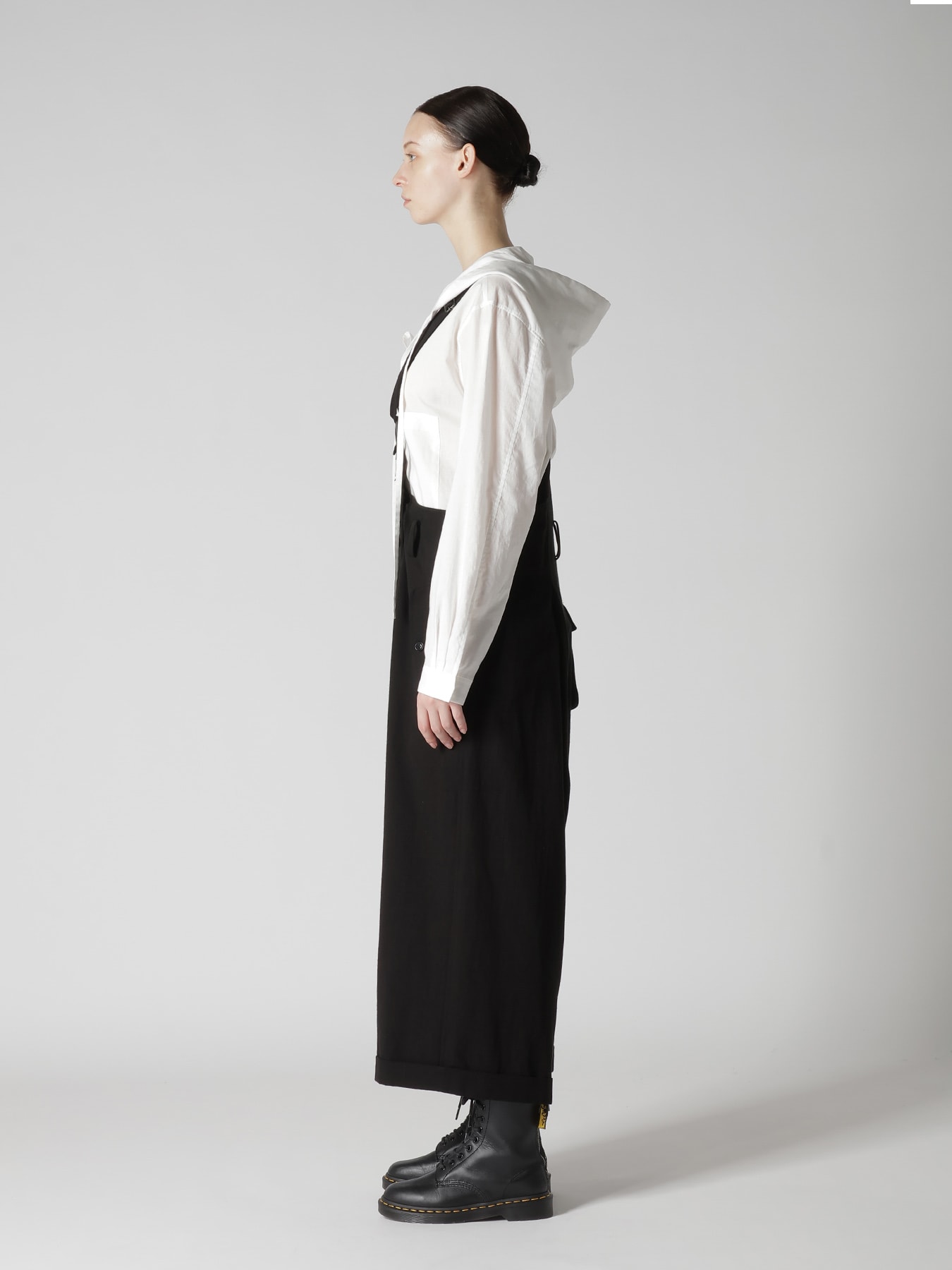 COTTON FLAX GABARDINE CENTER TUCK PANTS