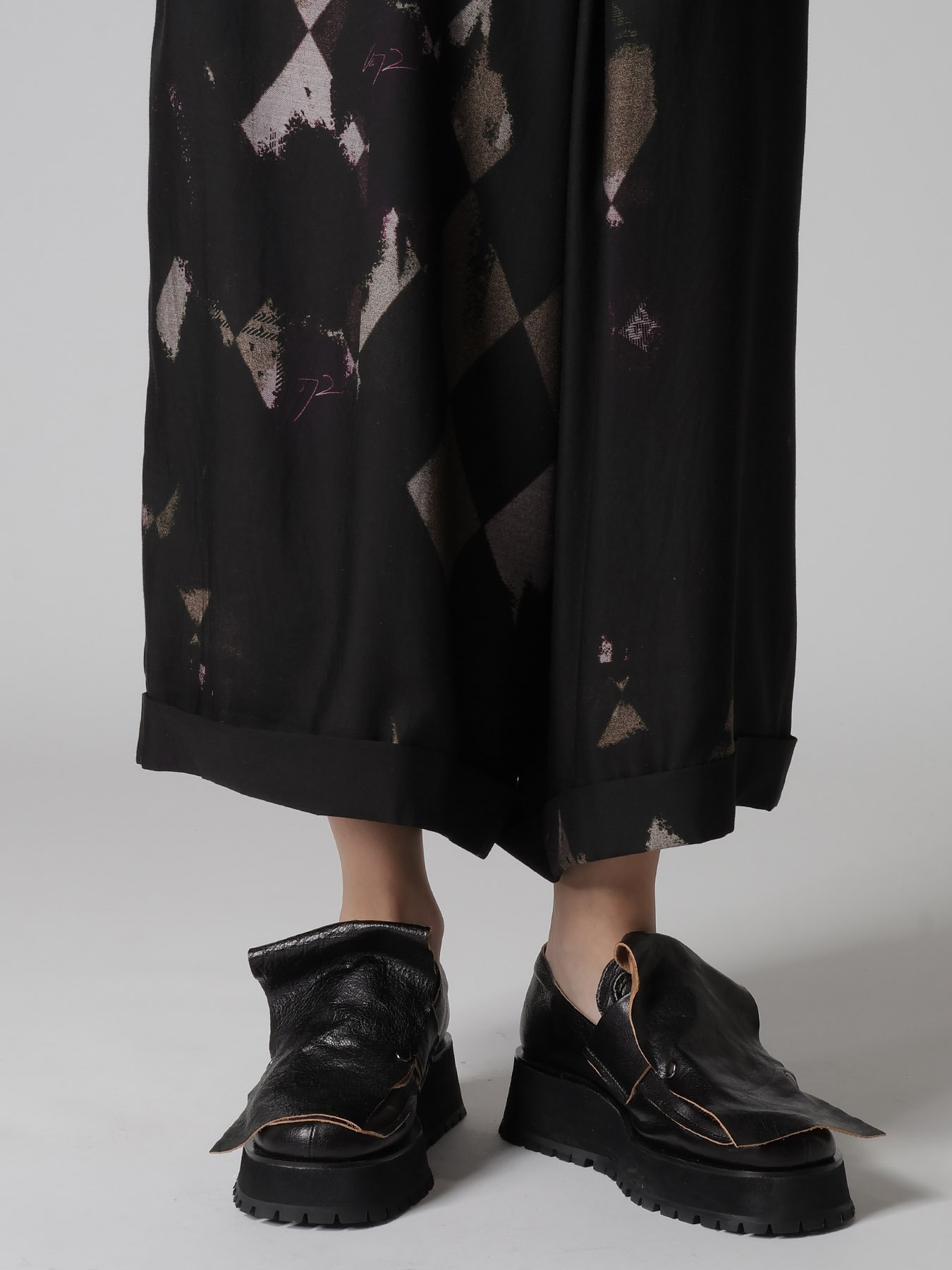 DIAMOND PATTERN CUPRO DUNGAREE PANTS