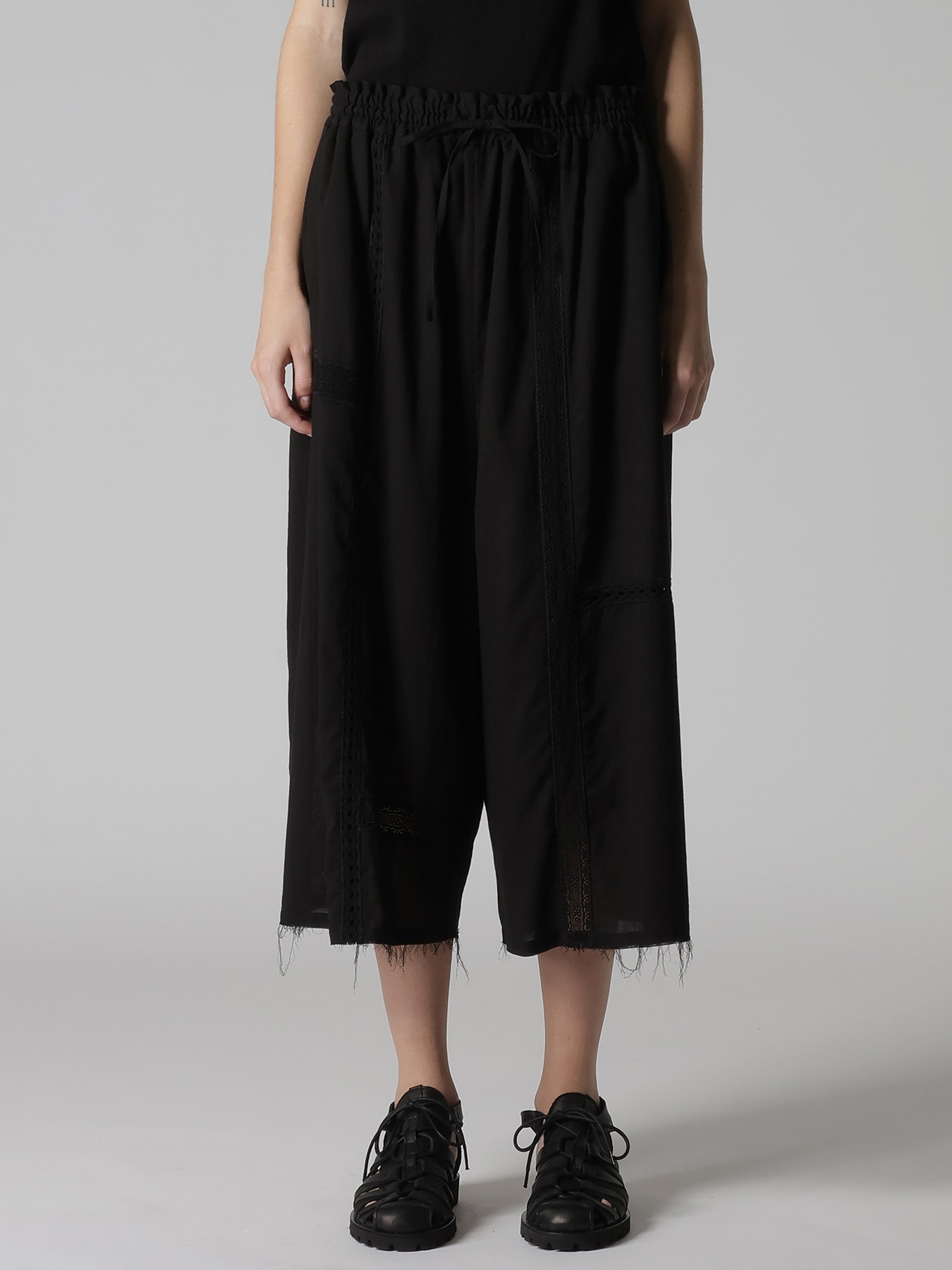 COTTON LACE PATCHWORK GATHER PANTS