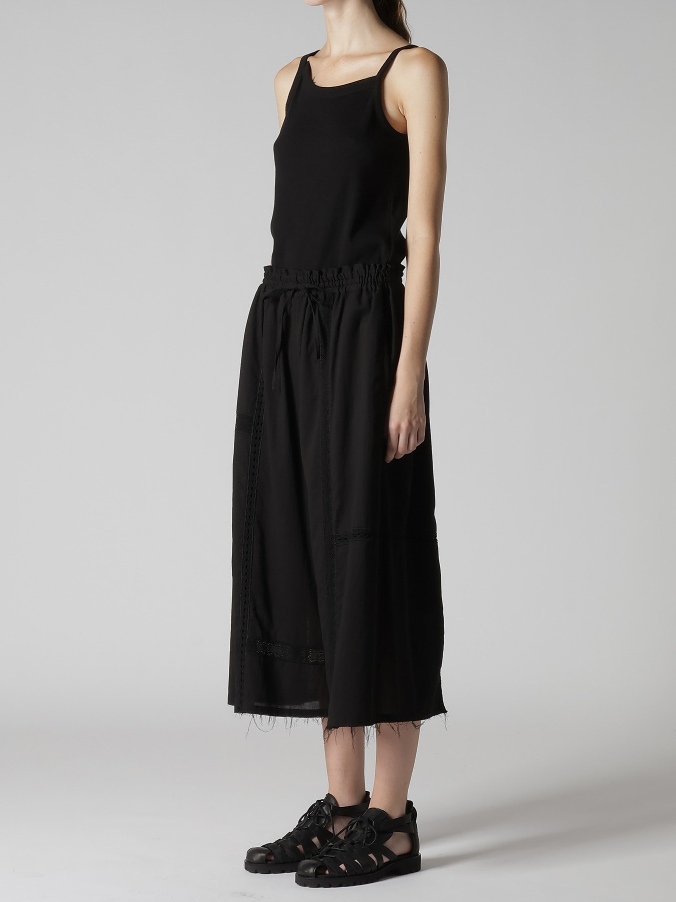 COTTON LACE PATCHWORK GATHER PANTS