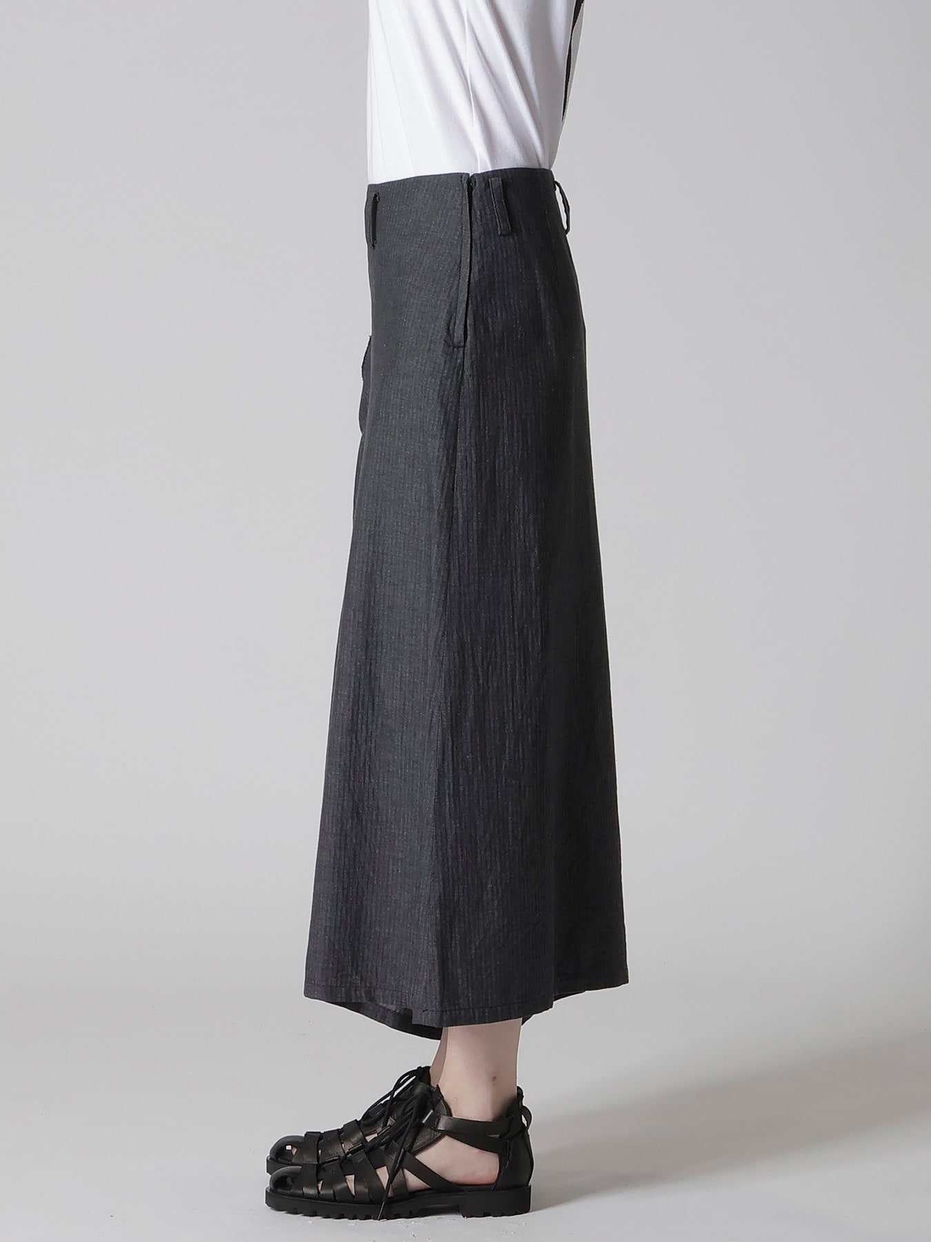 HERRINGBONE DENIM RIGHT SIDE GATHER SKIRT