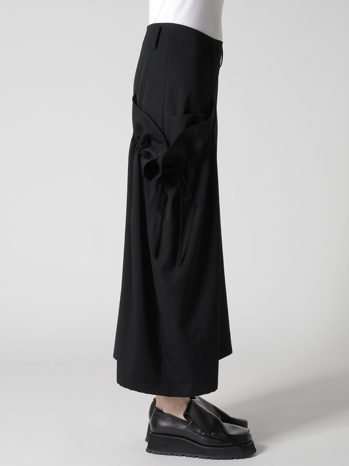 WOOL GABARDINE SIDE GATHERED SKIRT