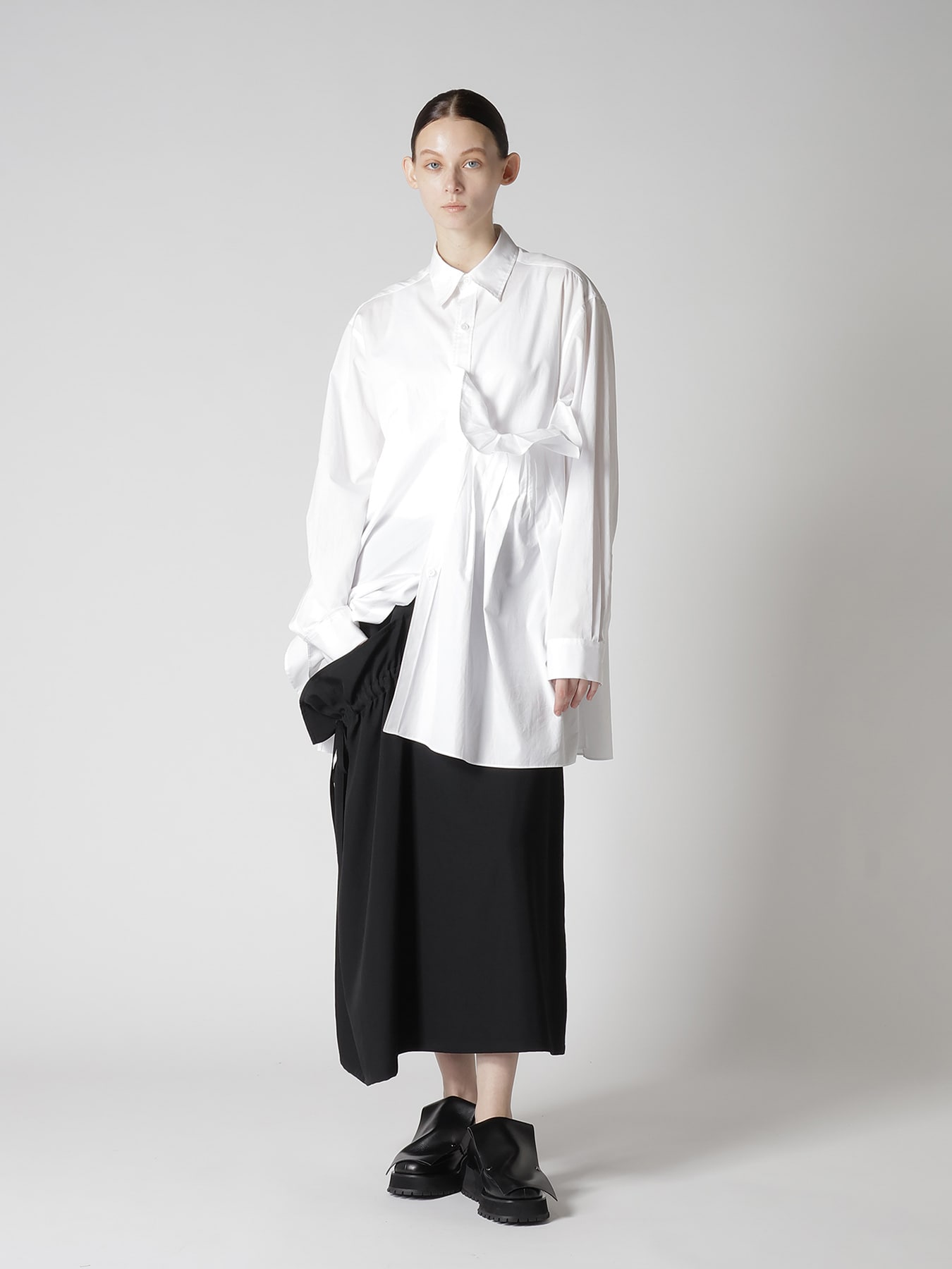 WOOL GABARDINE SIDE GATHERED SKIRT