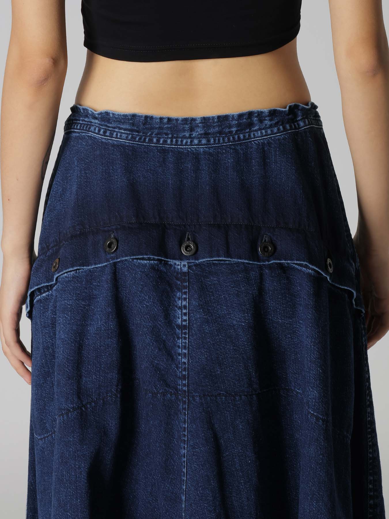 8OZ DENIM CHEMICAL WASH POCKET FLARE SKIRT