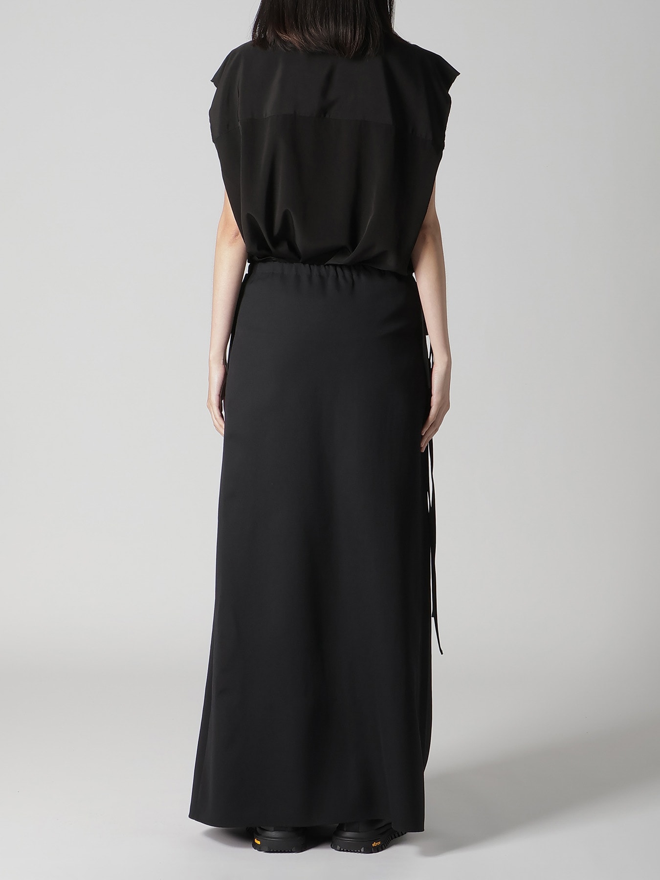 WOOL GABARDINE WRAP SKIRT