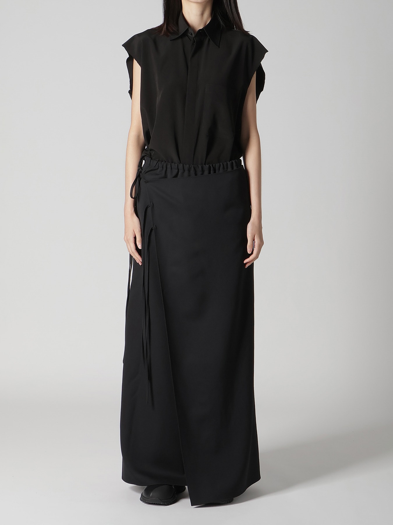 WOOL GABARDINE WRAP SKIRT