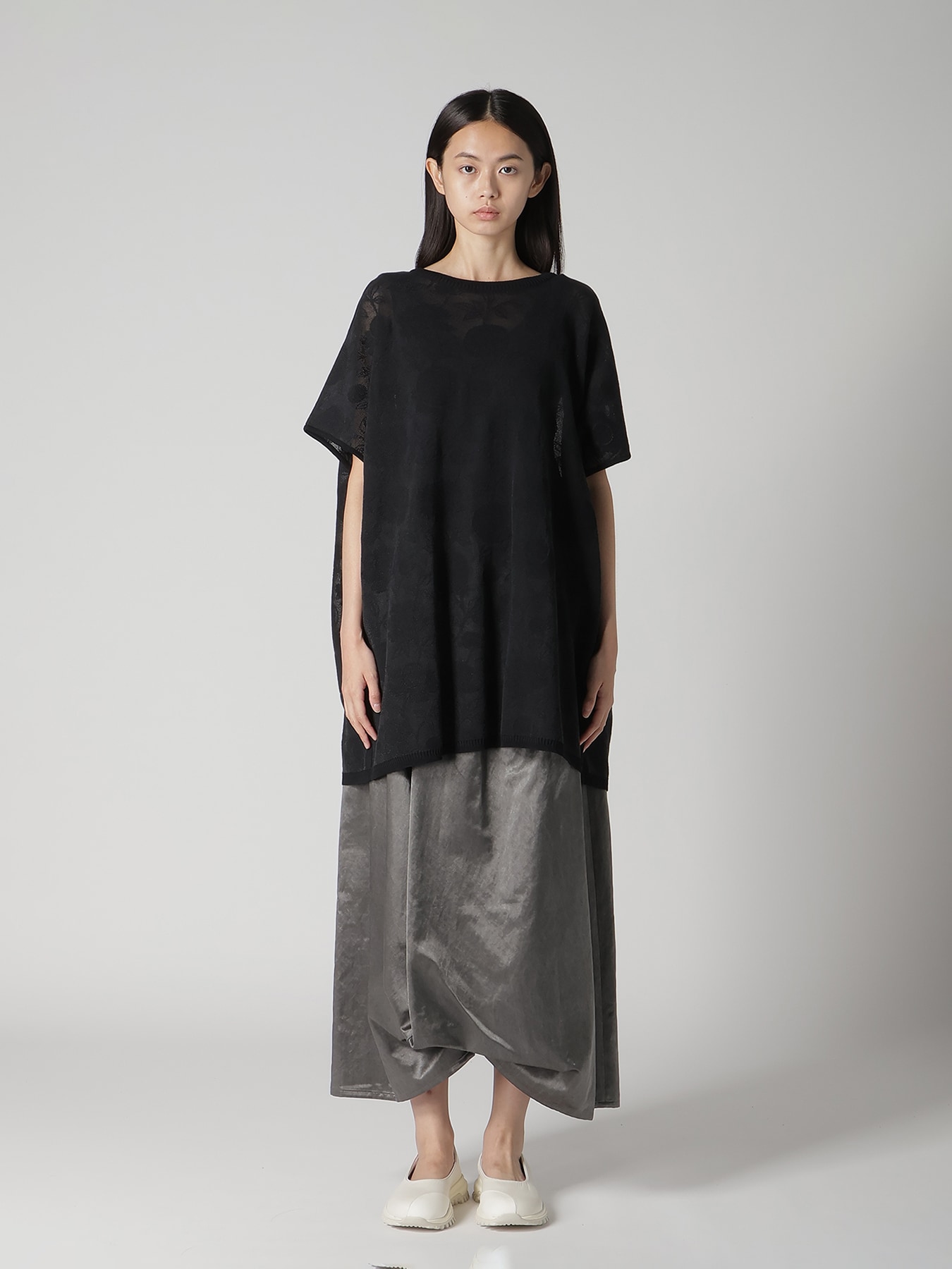 BLEACH SATIN TUCK SKIRT