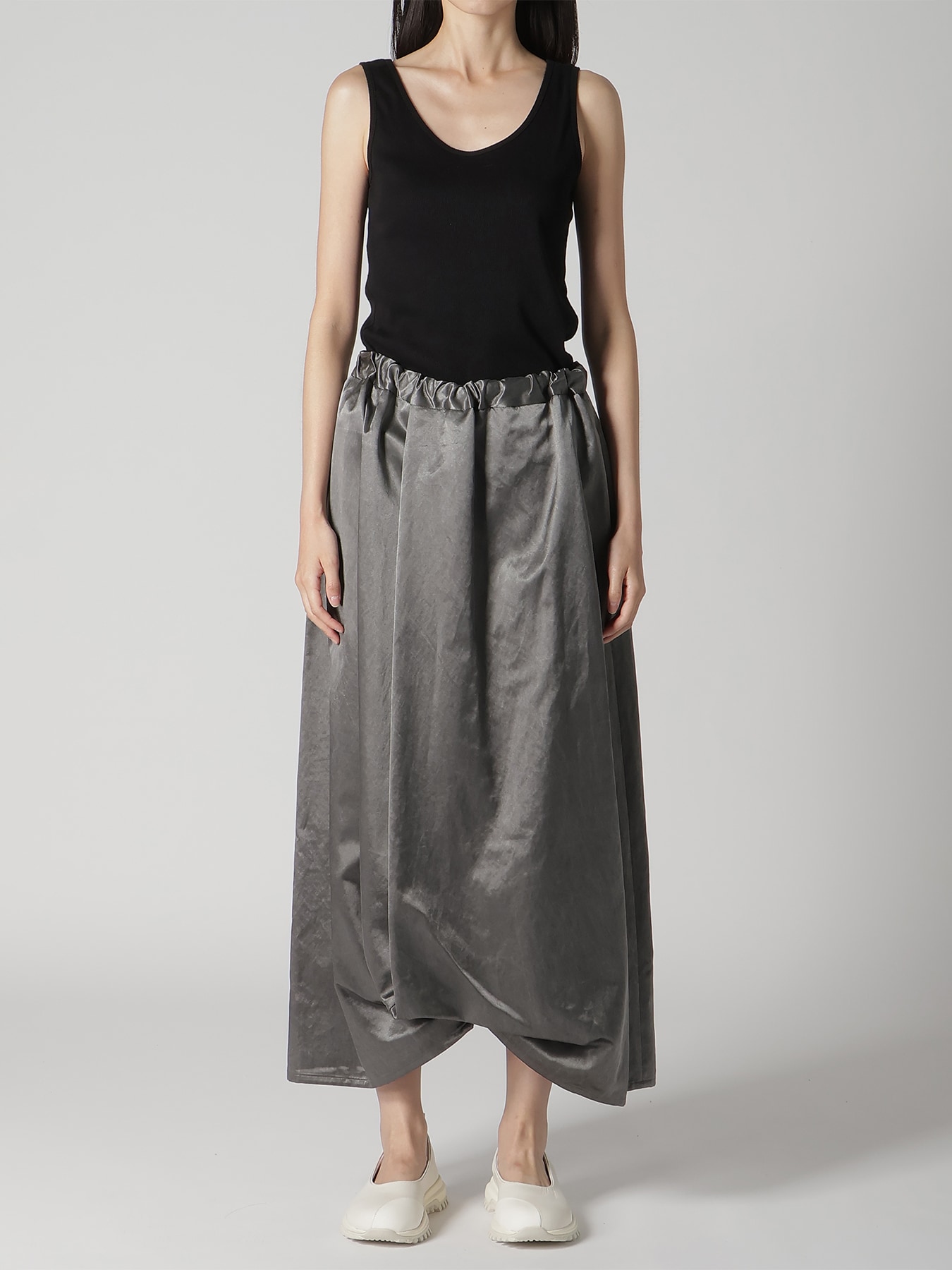 BLEACH SATIN TUCK SKIRT