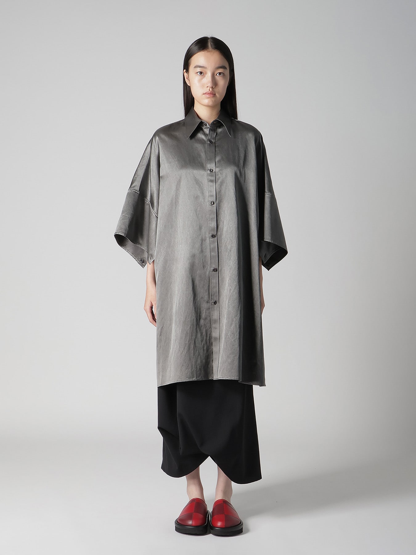 WOOL GABARDINE TUCK SKIRT