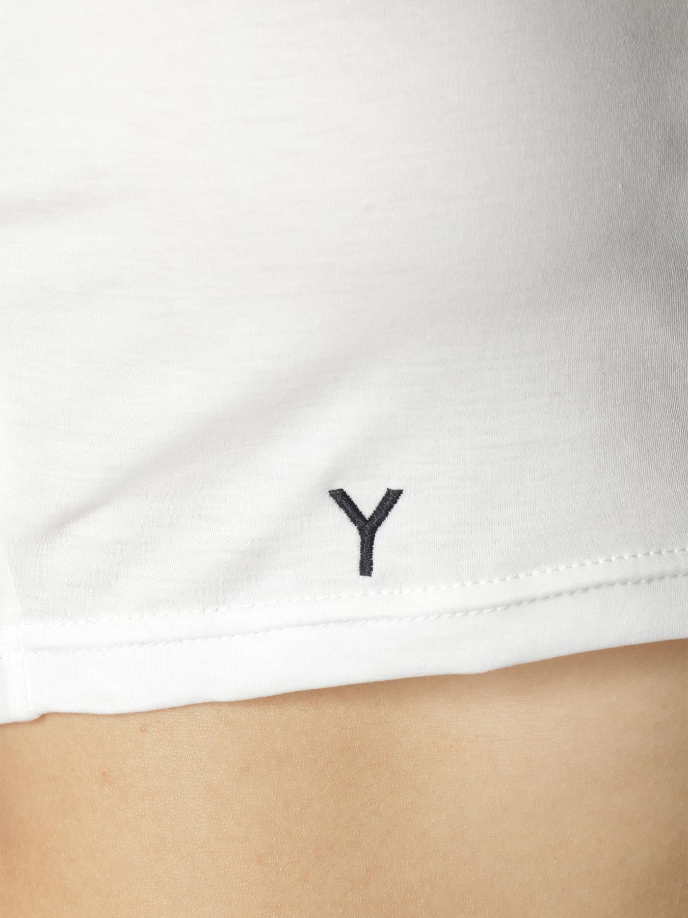 Y" EMBROIDERY CROPPED TEE