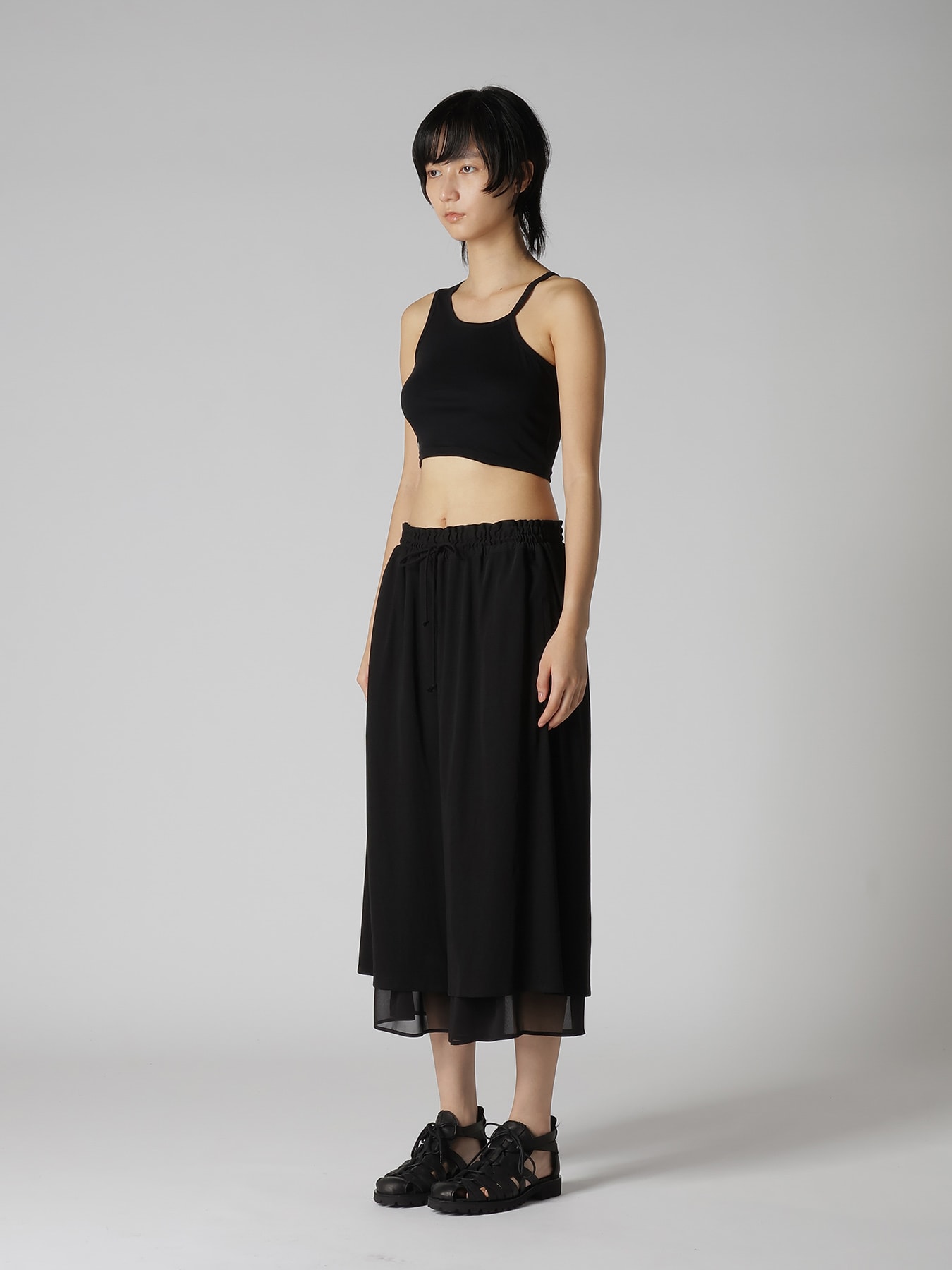 Y" EMBROIDERY CROPPED TEE