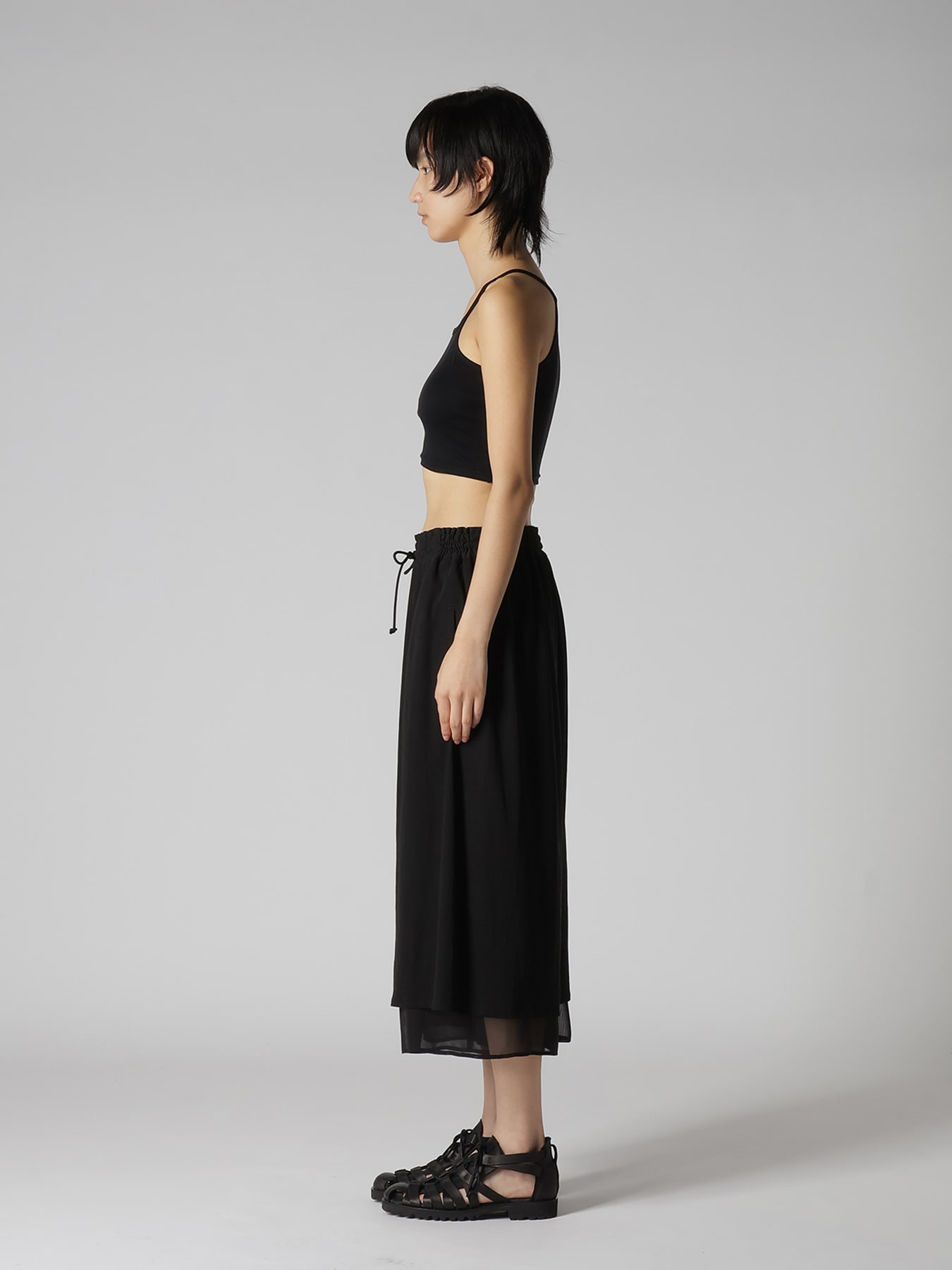 Y" EMBROIDERY CROPPED TEE