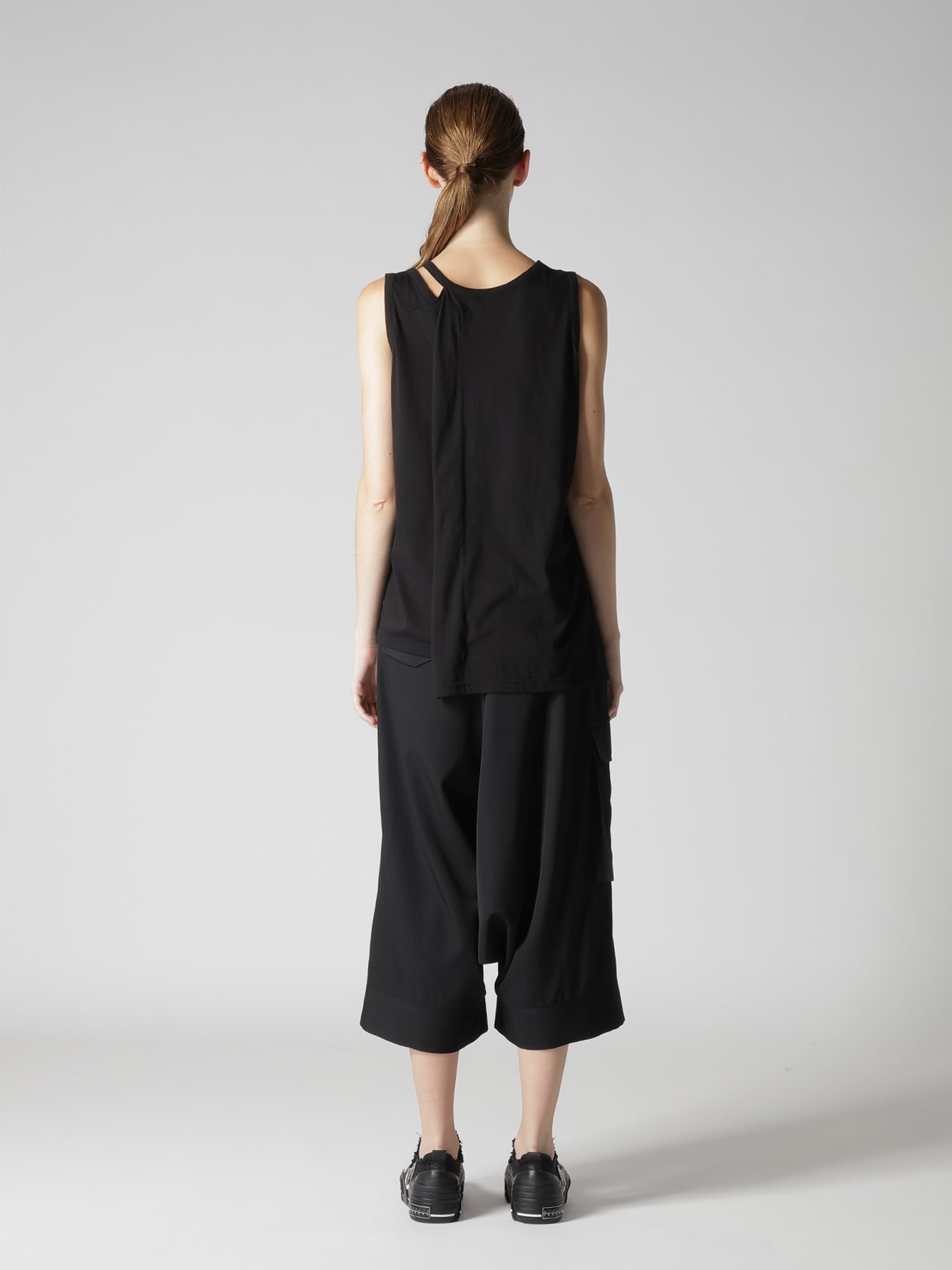 COTTON JERSEY ASYMMETRIC SLEEVLESS TEE