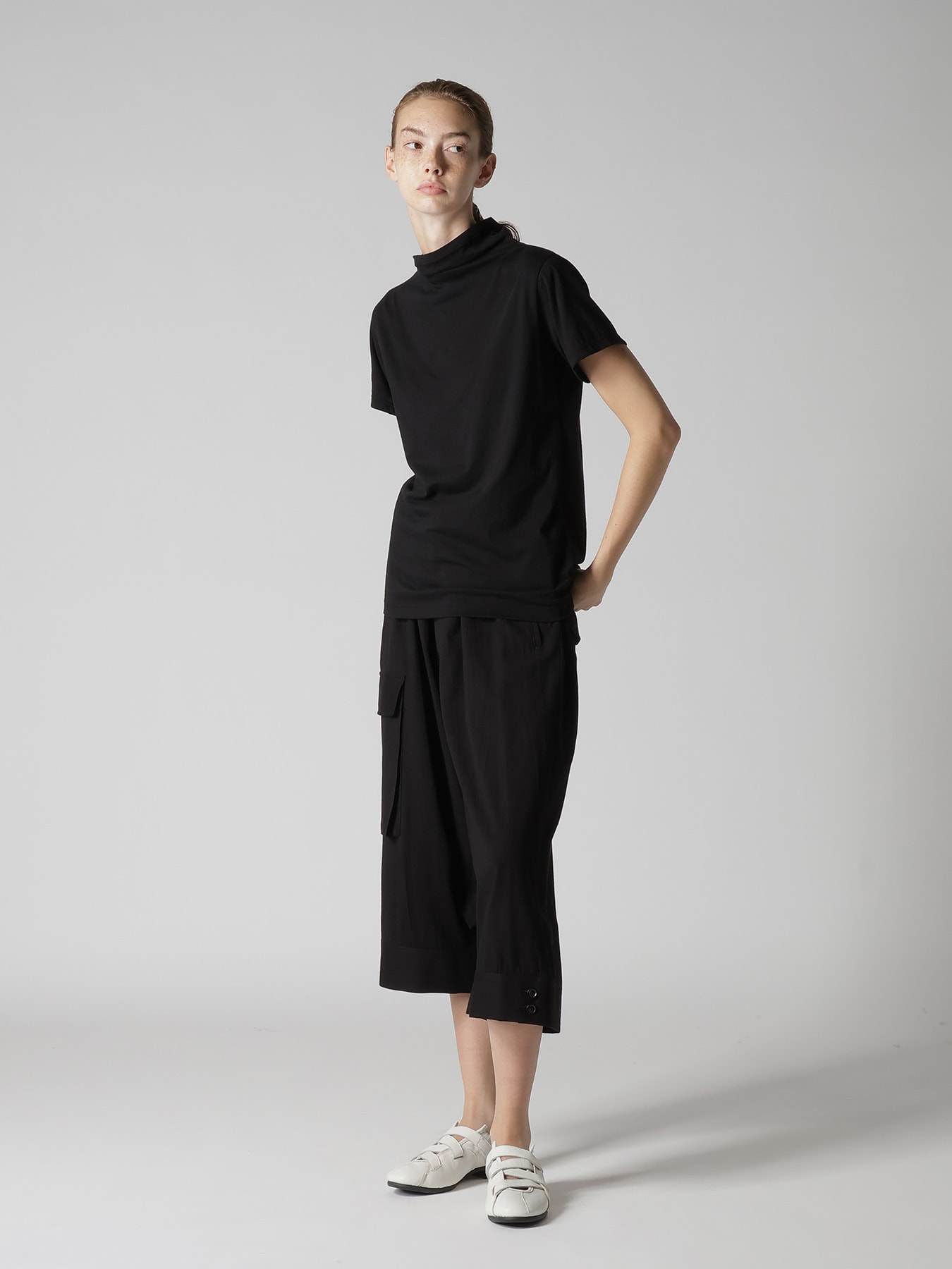 COTTON JERSEY OFFNECK SHORT SLEEVE TEE