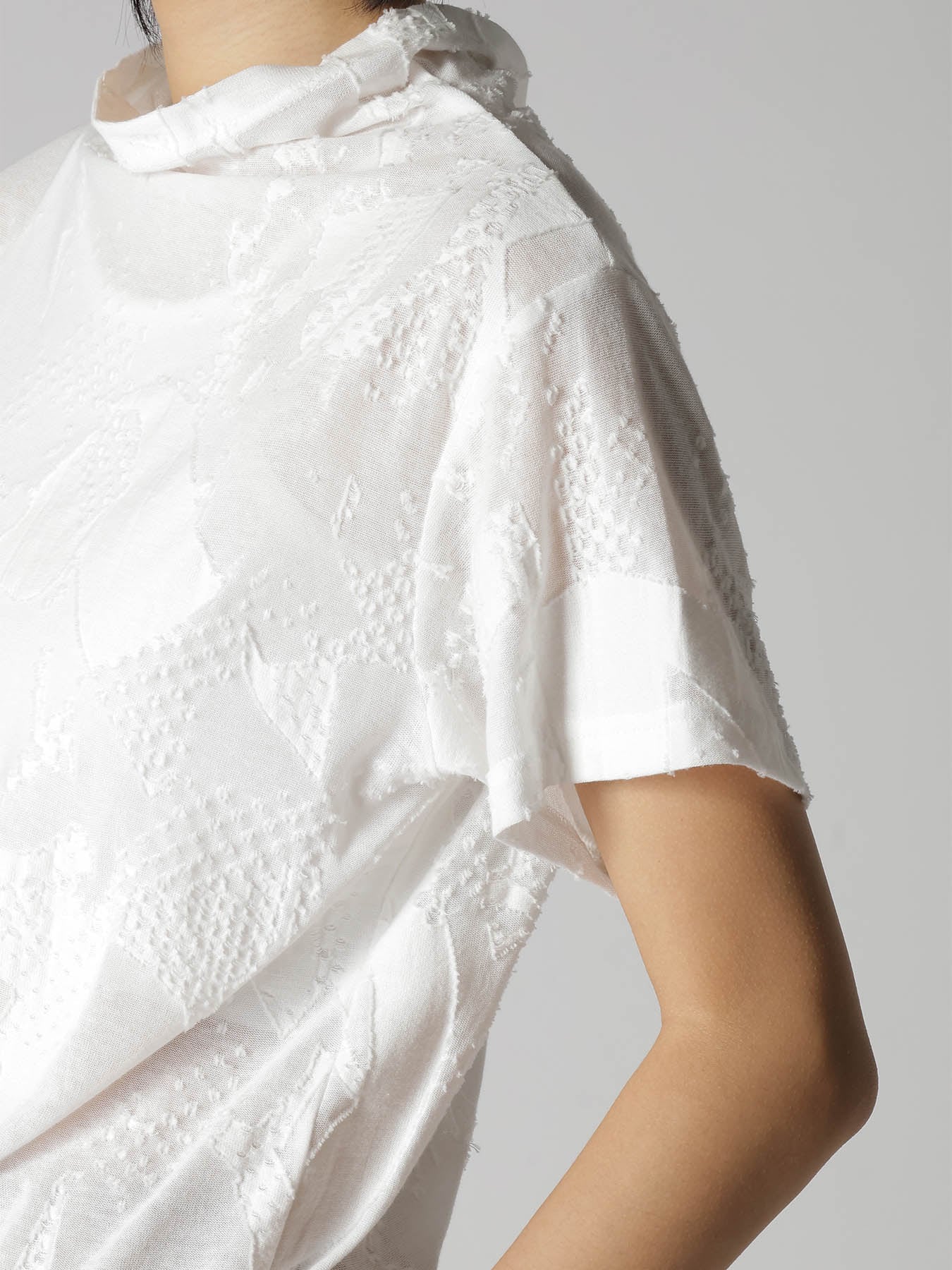 CRUSH JACQUARD OFFNECK SHORT SLEEVE TEE