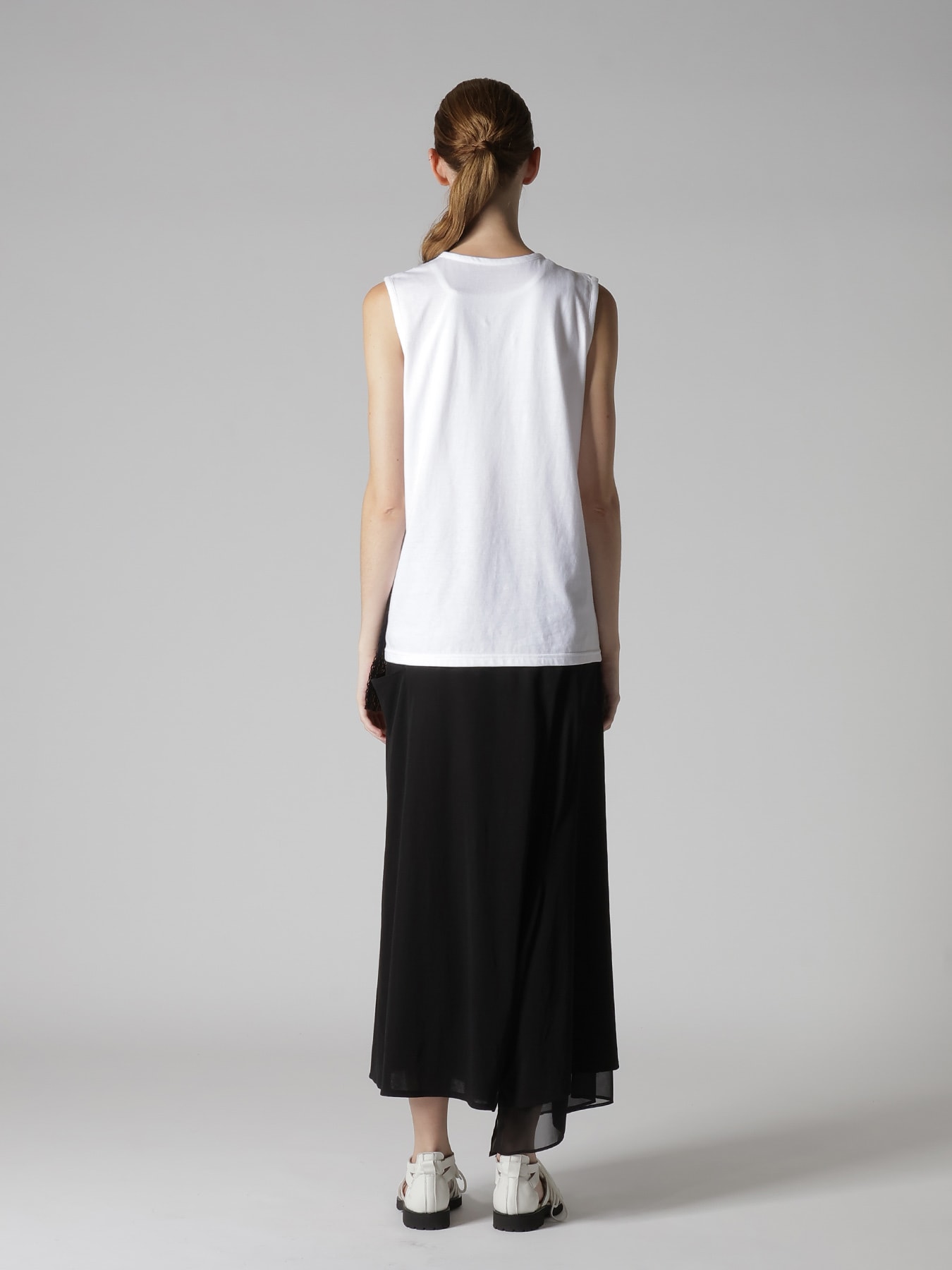 LACE COMBINATION SLEEVELESS TEE