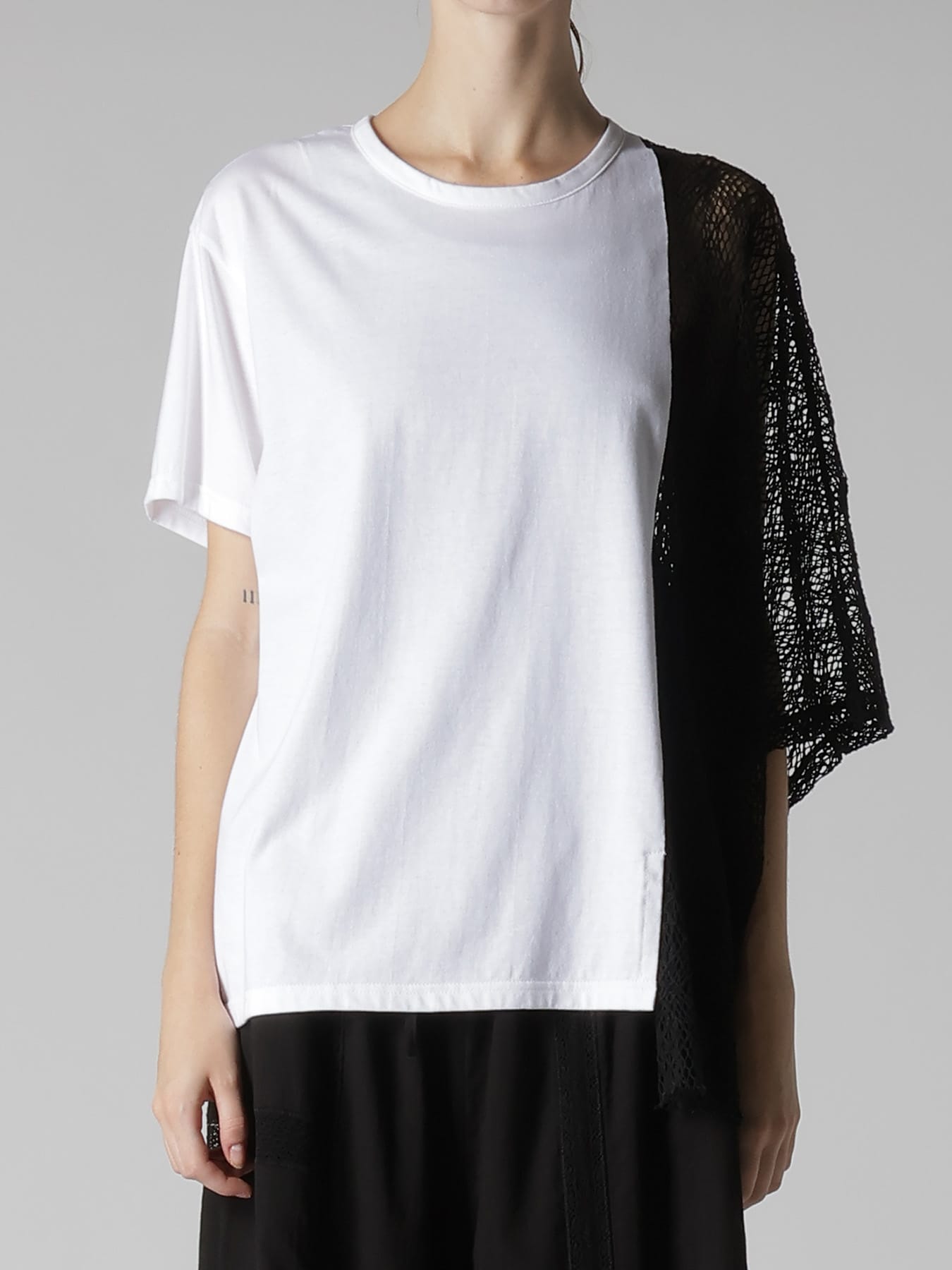 LACE COMBINATION HALF SLEEVE TEE