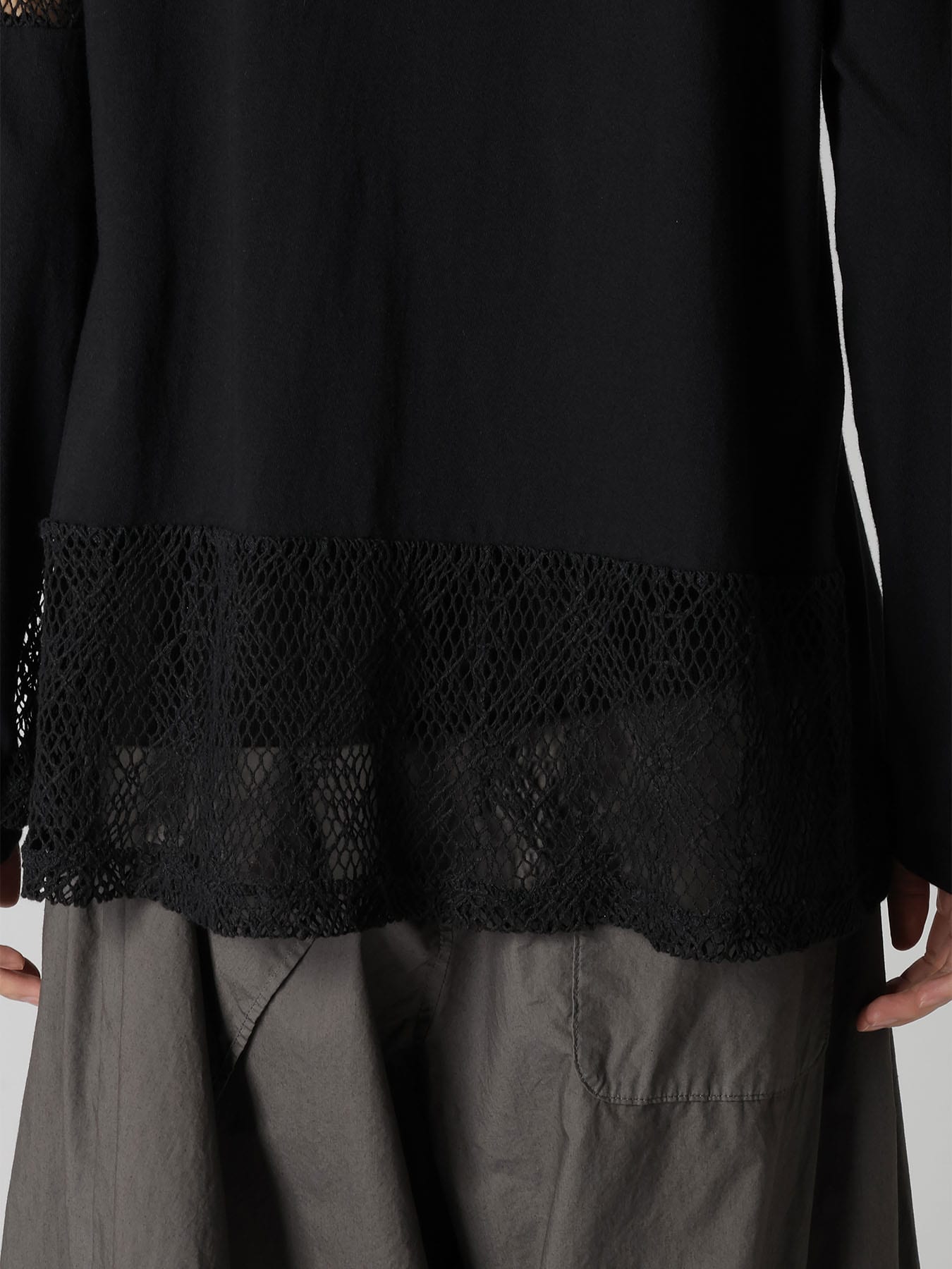 LACE COMBINATION LONG SLEEVE TEE