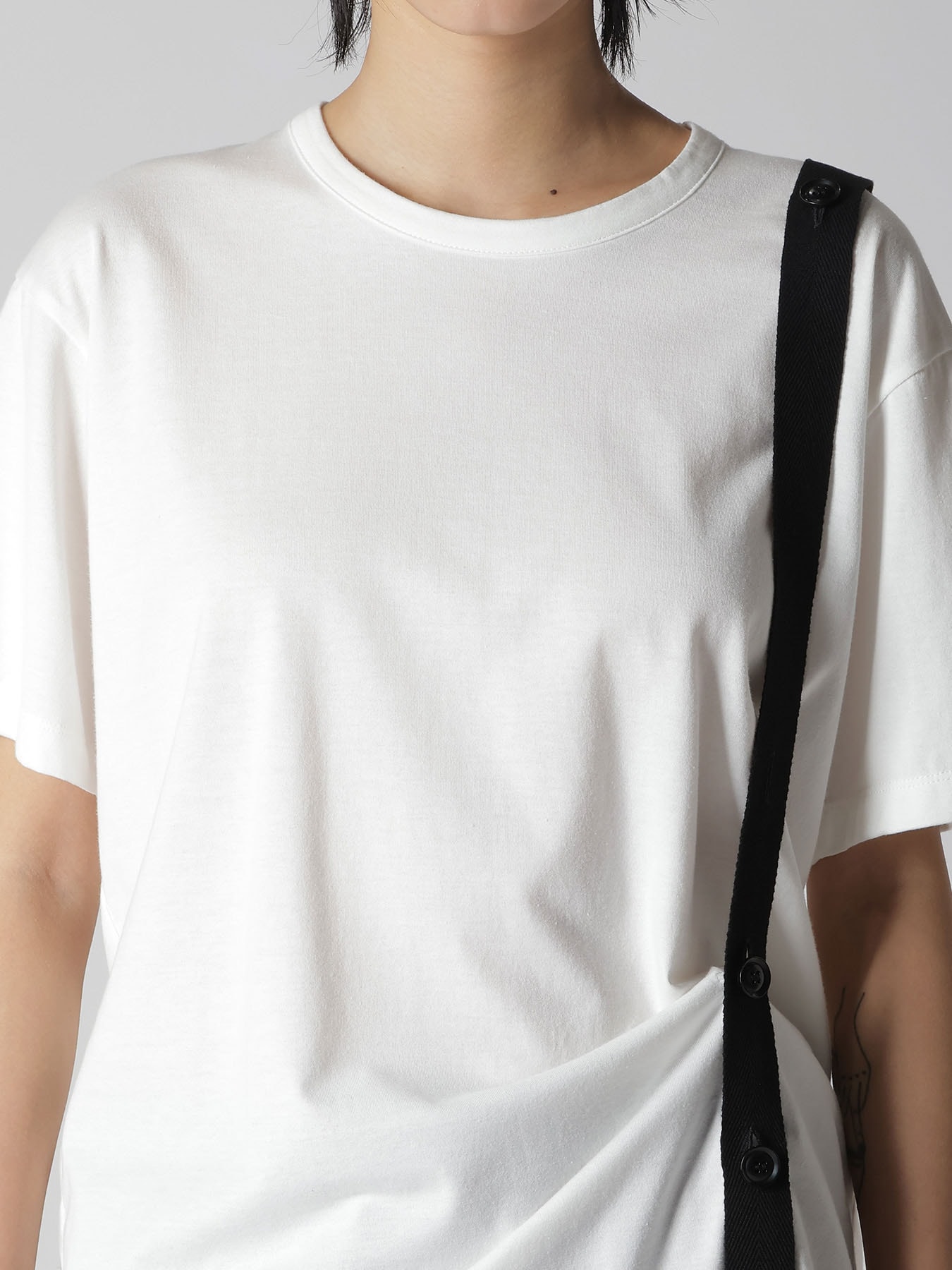 COTTON JERSEY BELTED HALF SLEEVE TEE