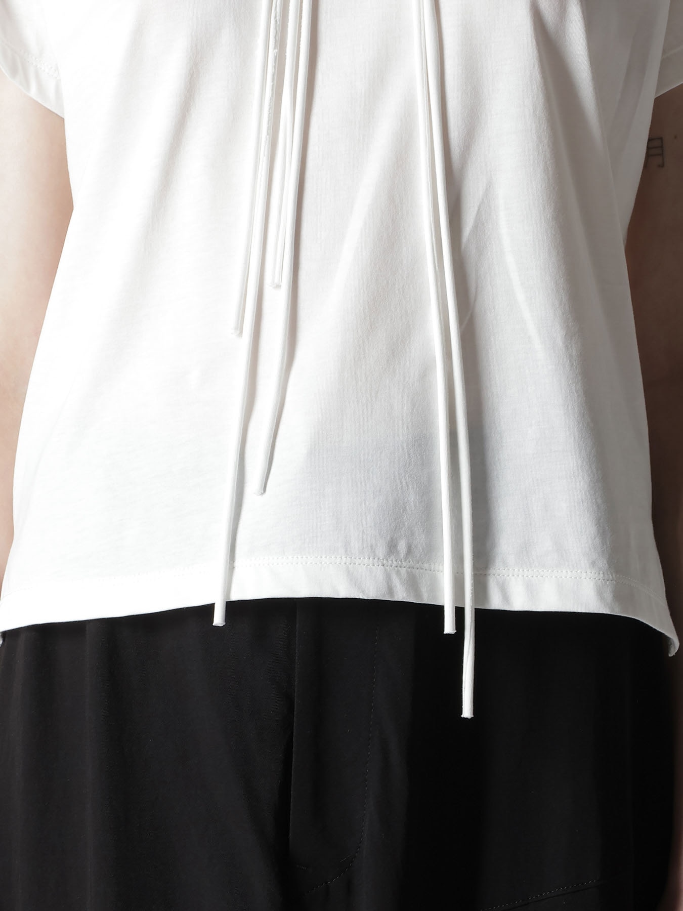 COTTON JERSEY SHAKA BUTTON SHORT SLEEVE TEE