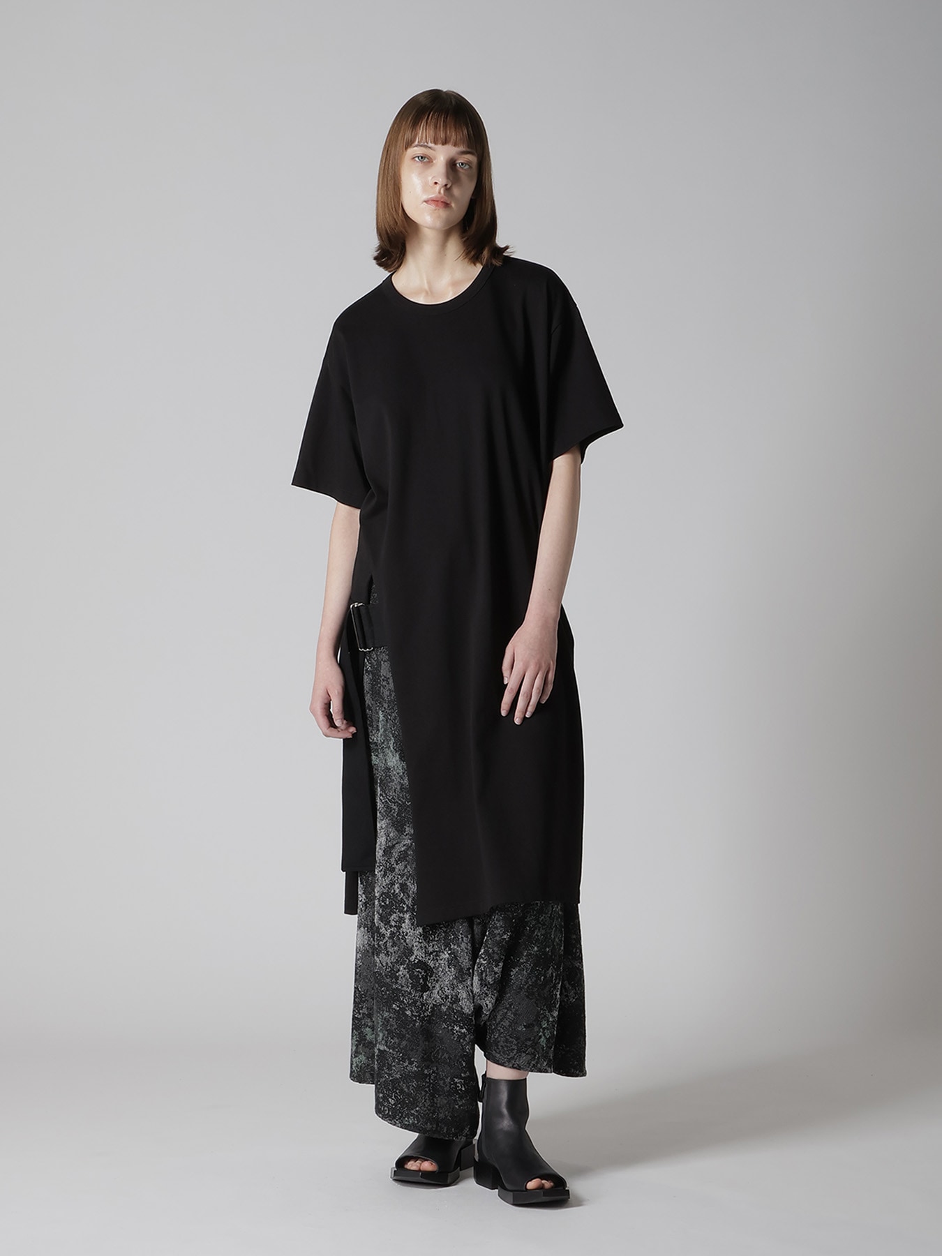 COTTON JERSEY SLIT SHORT SLEEVE LONG TEE