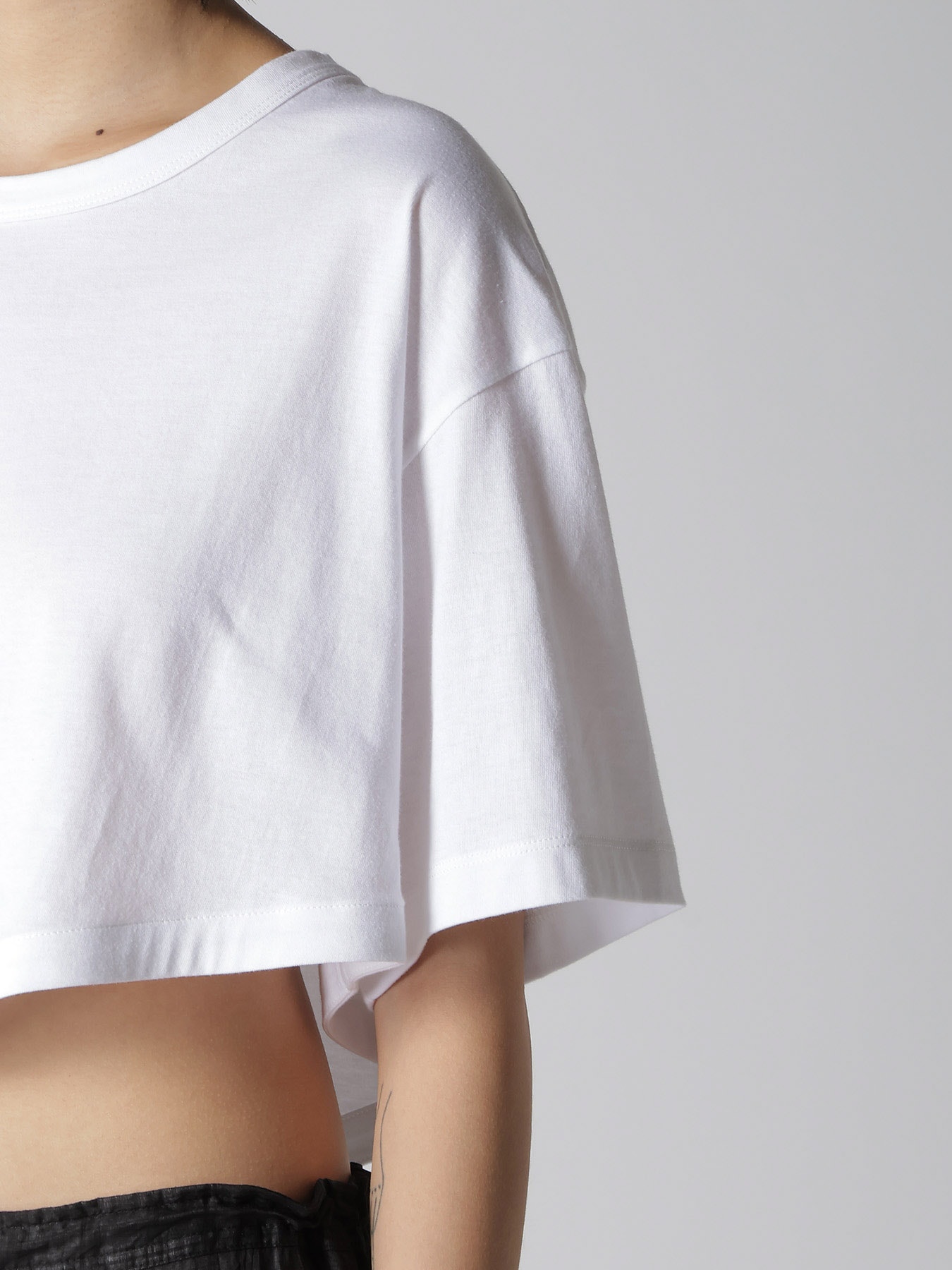 COTTON JERSEY MESSAGE PRINT ASYMMETRIC SHORT SLEEVE TEE