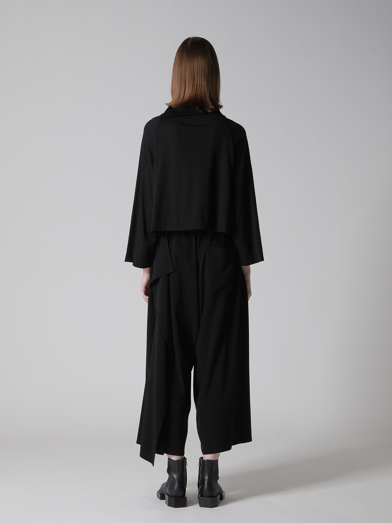 COTTON JERSEY ARRANGED 3-BUTTON JACKET