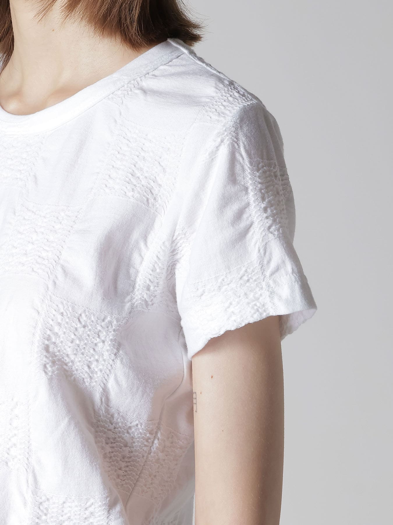 BLOCK TUCK JQ SHORT SLEEVE TEE