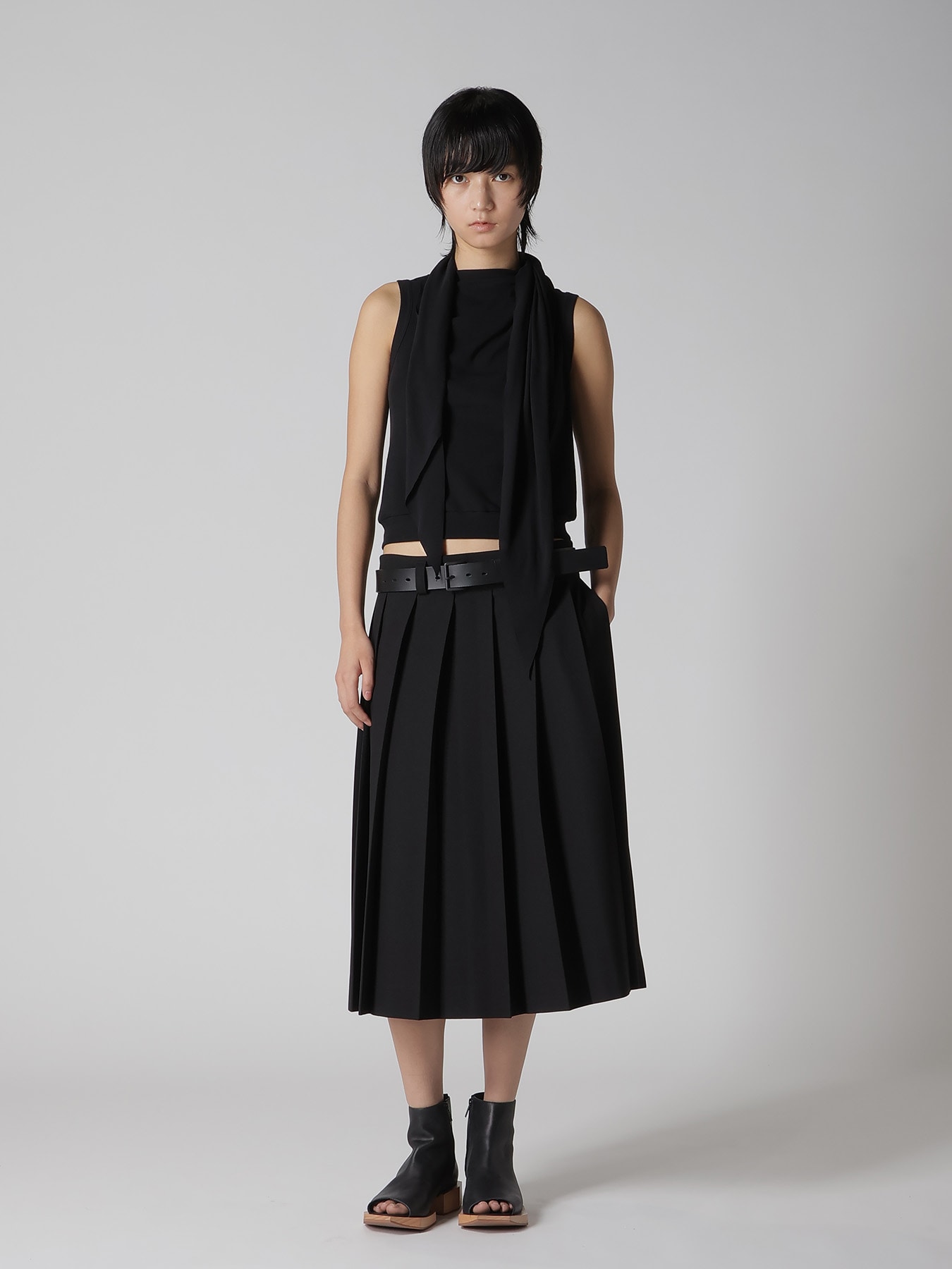 COTTON GAUZE FRAISE DRAPE TIE SLEEVELESS TEE