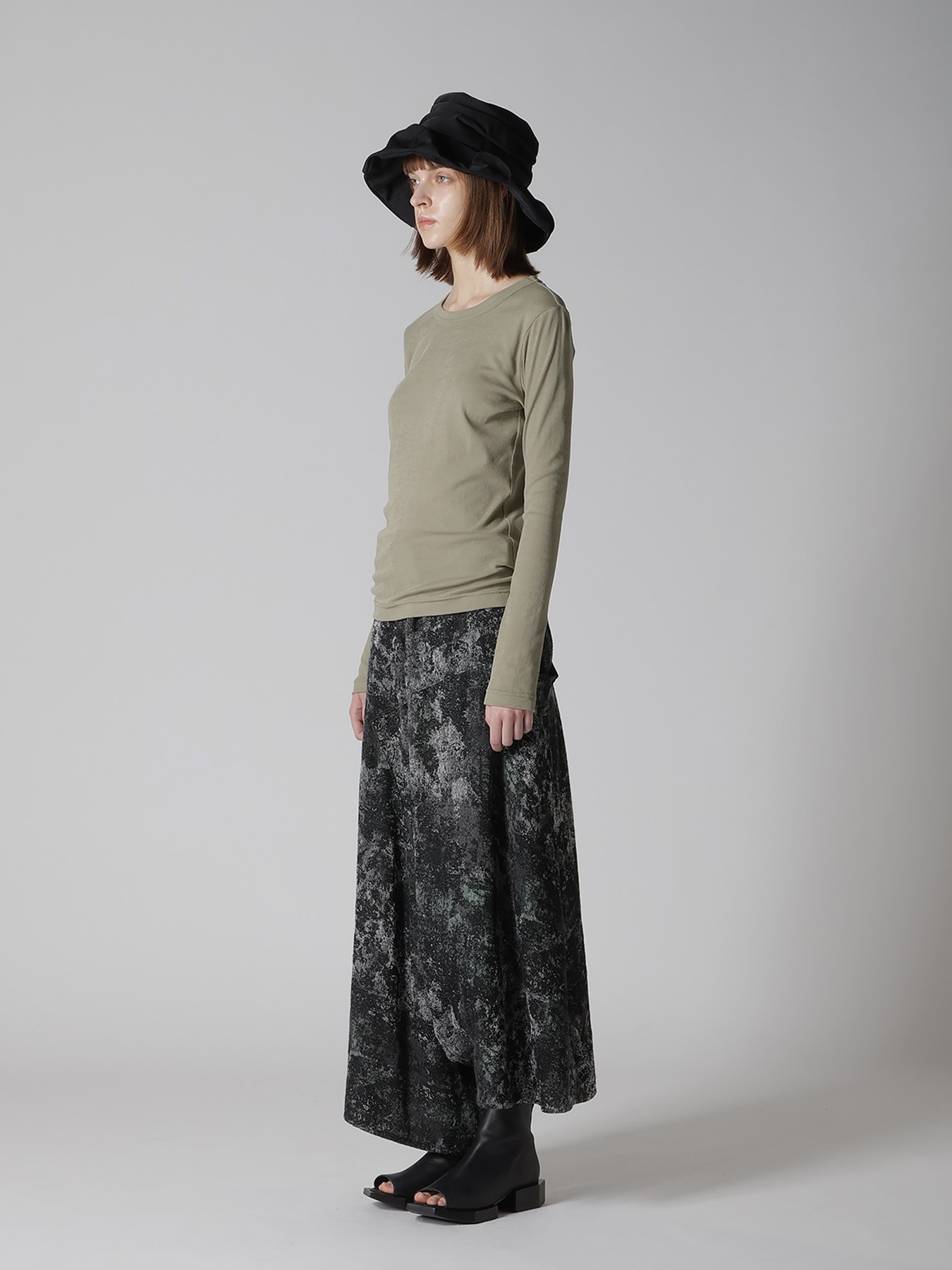 COTTON GAUZE FRAISE ROUND NECK LONG SLEEVE TEE