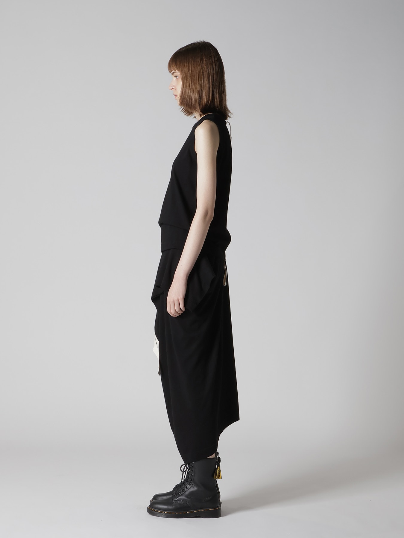 JERSEY BACK LINE SLEEVELESS TEE