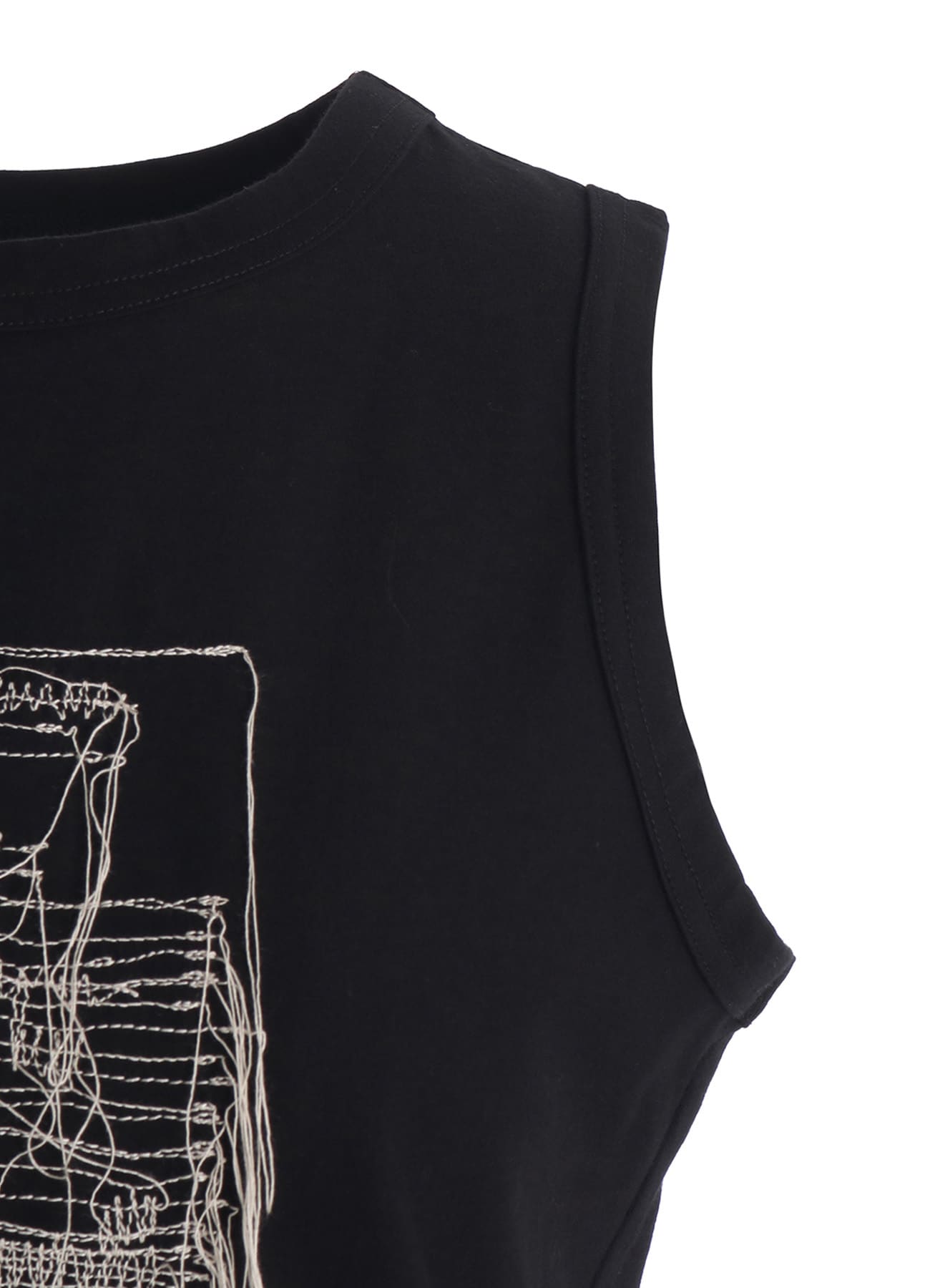 RANDOM STITCH EMBROIDERY SLEEVELESS TEE